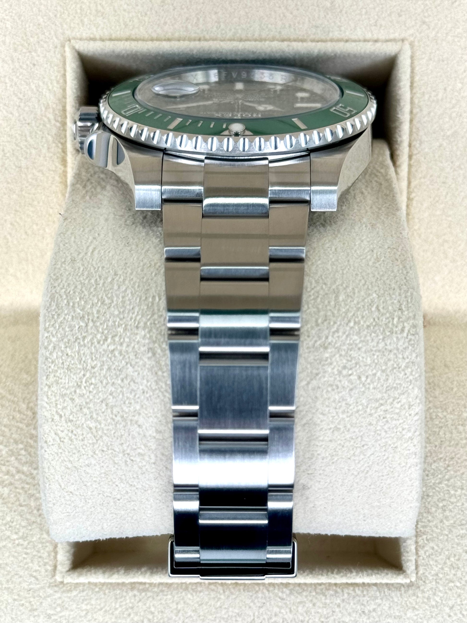 2019 Rolex Submariner "Hulk" 40mm 116610LV Green Dial - MyWatchLLC