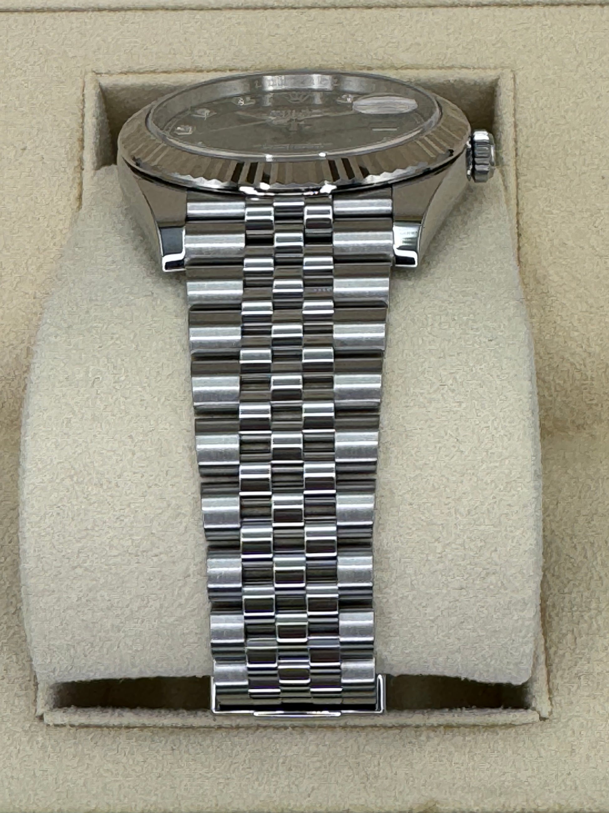2023 Rolex Datejust 41mm 126334 Steel Jubilee Grey 10 Diamond Dial - MyWatchLLC