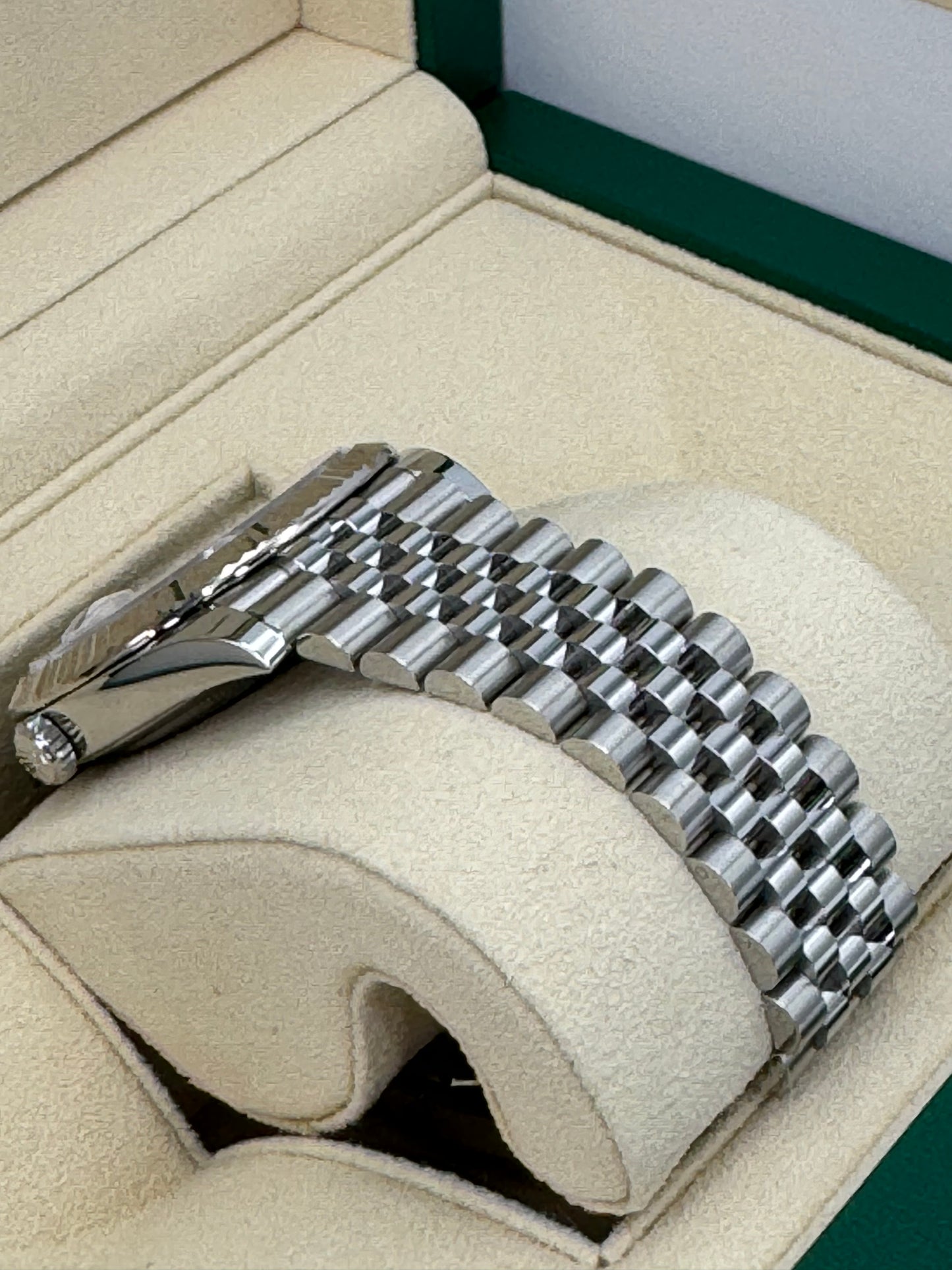 2023 Rolex Datejust 41mm 126334 Steel Jubilee Grey 10 Diamond Dial - MyWatchLLC