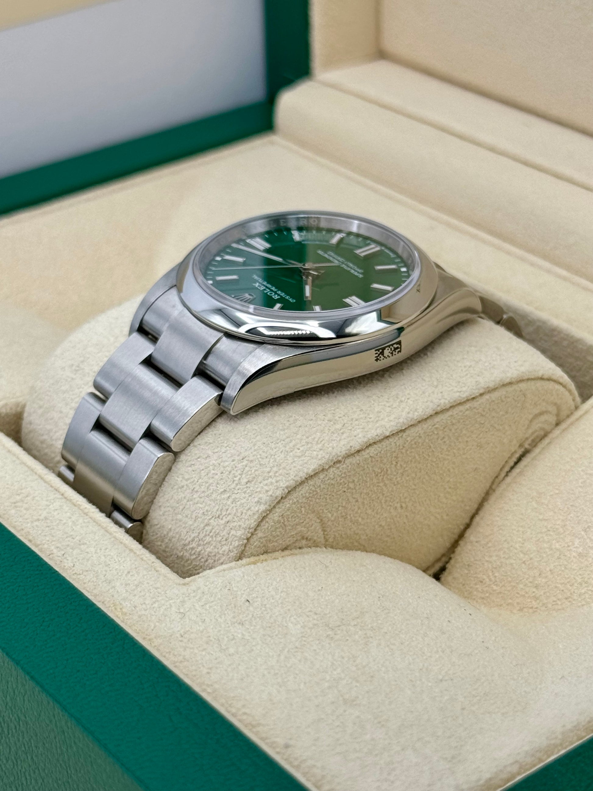 NEW 2023 Rolex Oyster Perpetual 36mm 126000 Stainless Steel Green Dial - MyWatchLLC