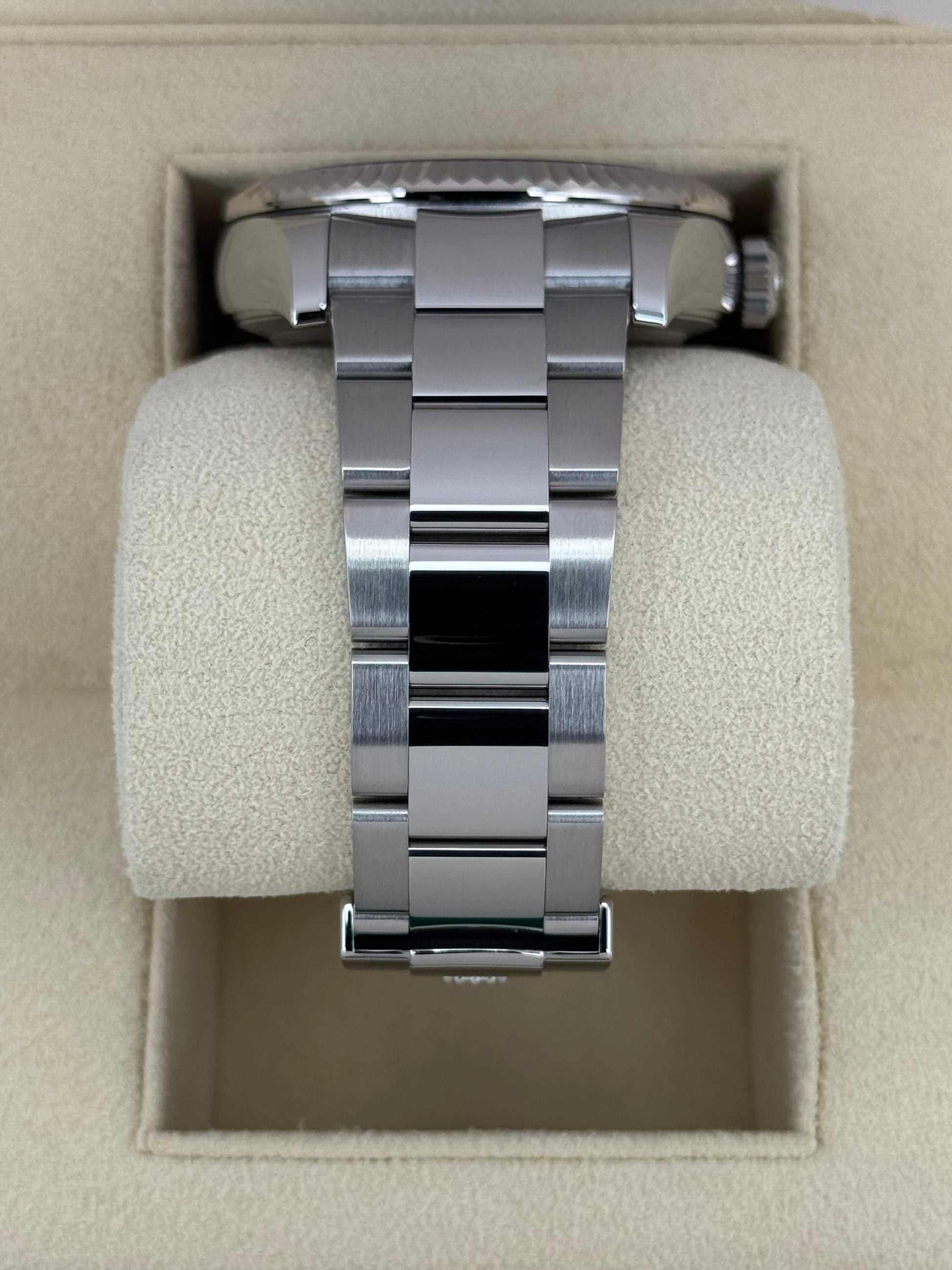 2022 Rolex Sky-Dweller 42mm 326934 Oyster Blue Dial - MyWatchLLC