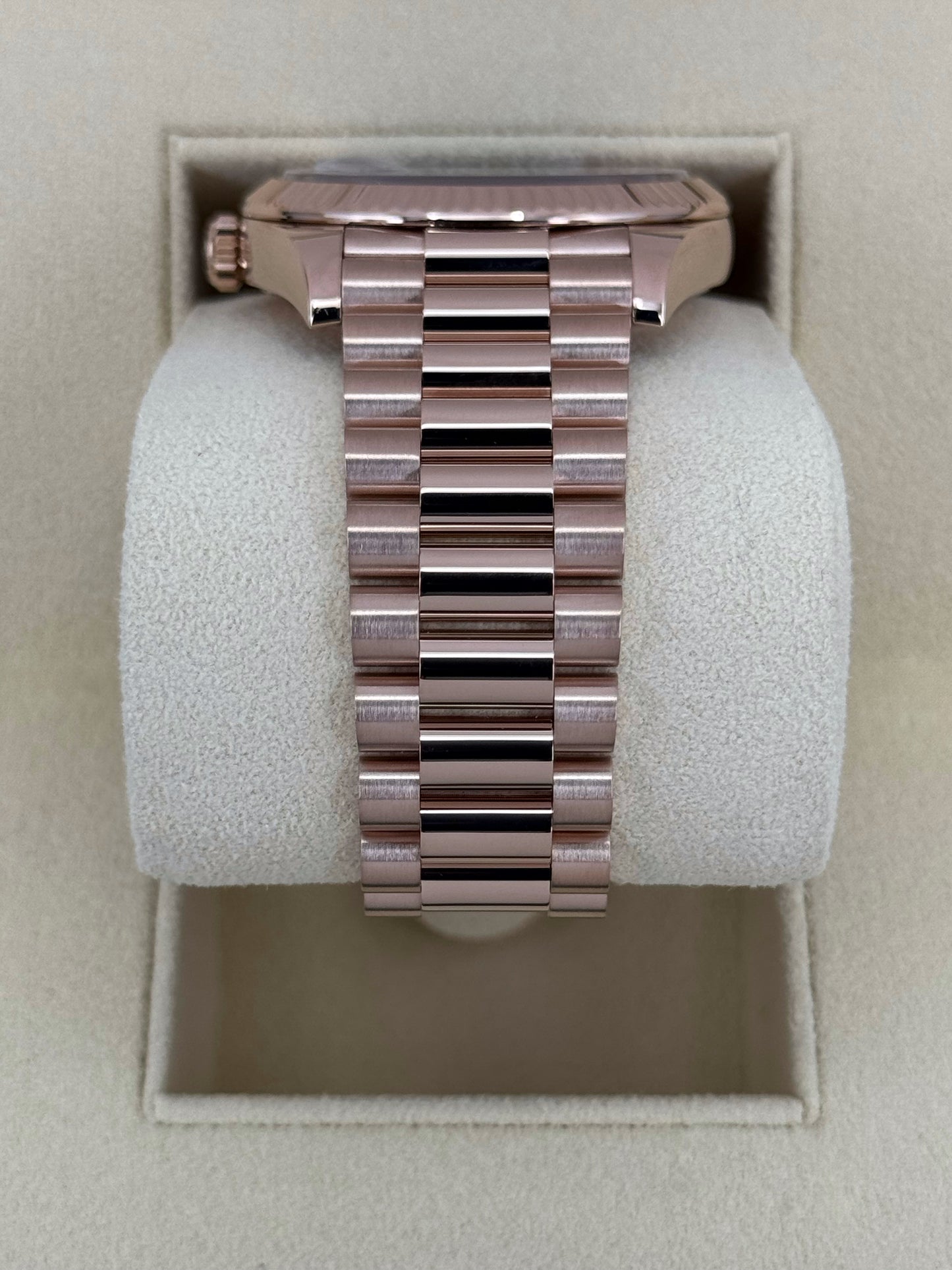 2022 Rolex Day-Date 40mm 228235 Rose Gold Olive Dial Arabic Calendar