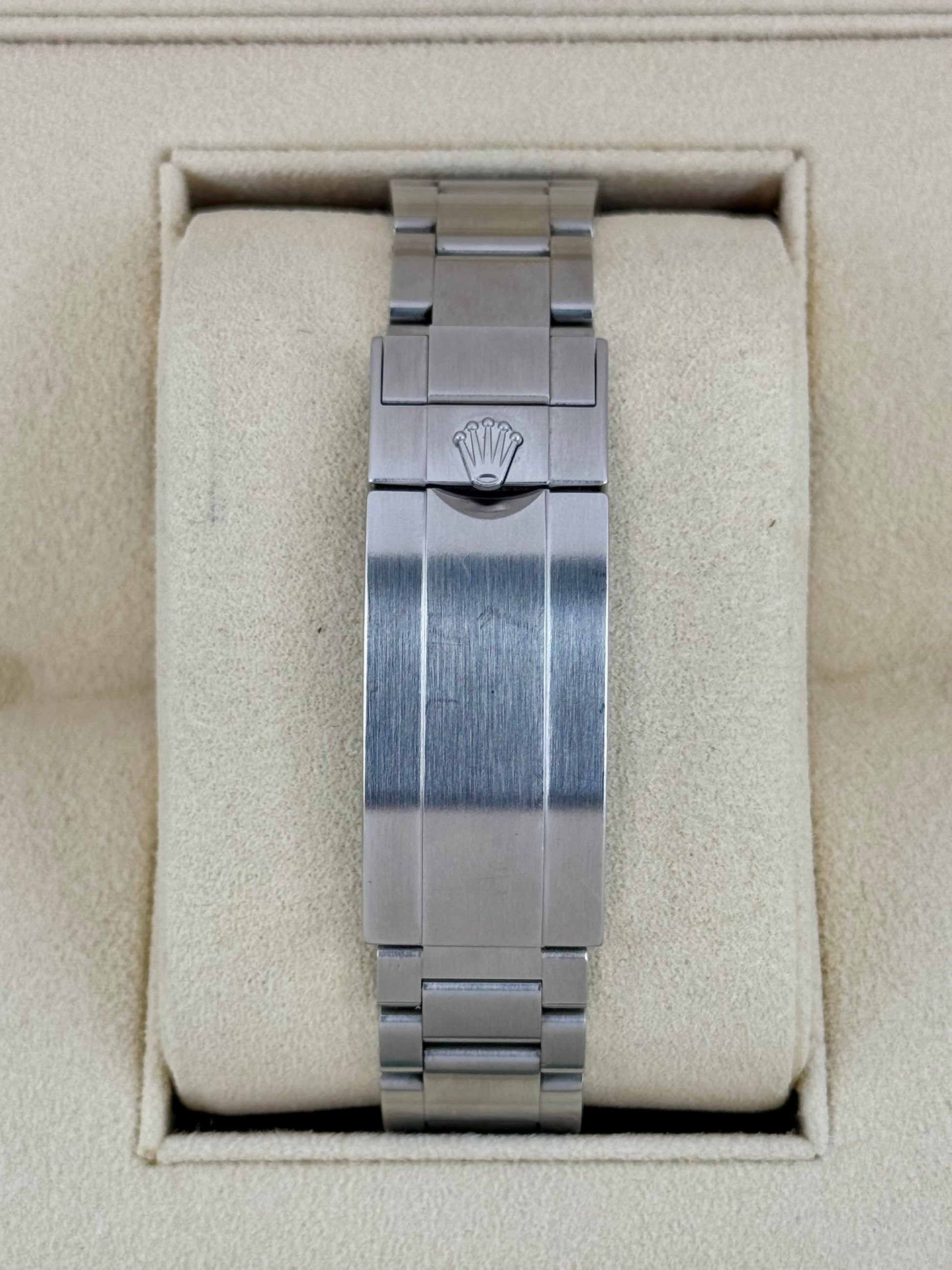 2019 Rolex Submariner “Hulk” 40mm 116610LV Green Dial - MyWatchLLC