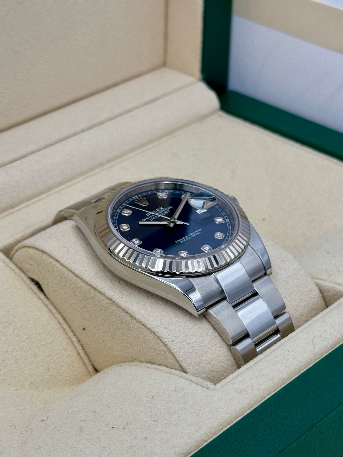 2021 Rolex Datejust 41mm 126334 Stainless Steel Oyster Blue Diamond Dial