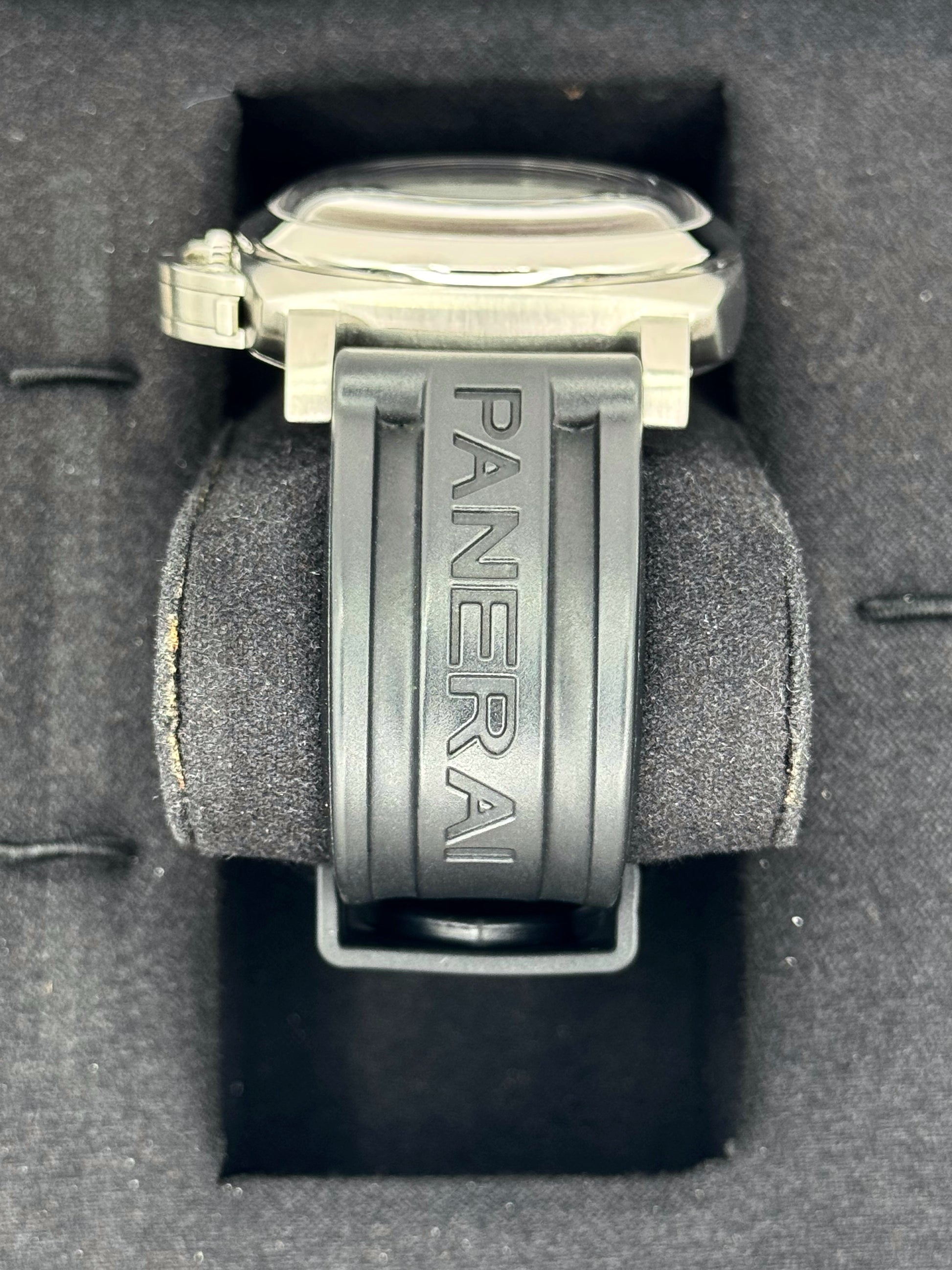 2009 Panerai Luminor 1950 8 Days GMT 44mm PAM00233 Black Dial - MyWatchLLC