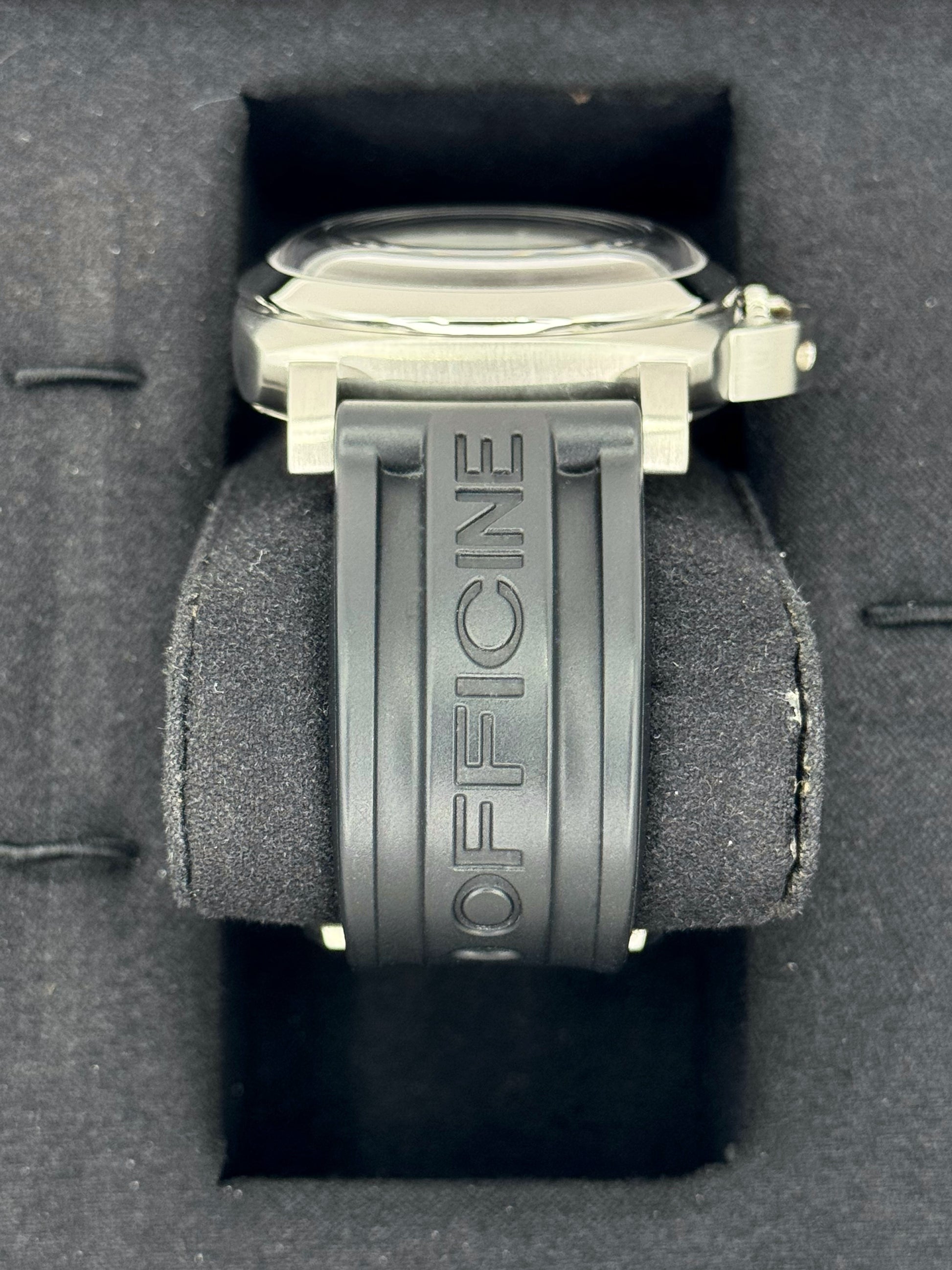 2009 Panerai Luminor 1950 8 Days GMT 44mm PAM00233 Black Dial - MyWatchLLC