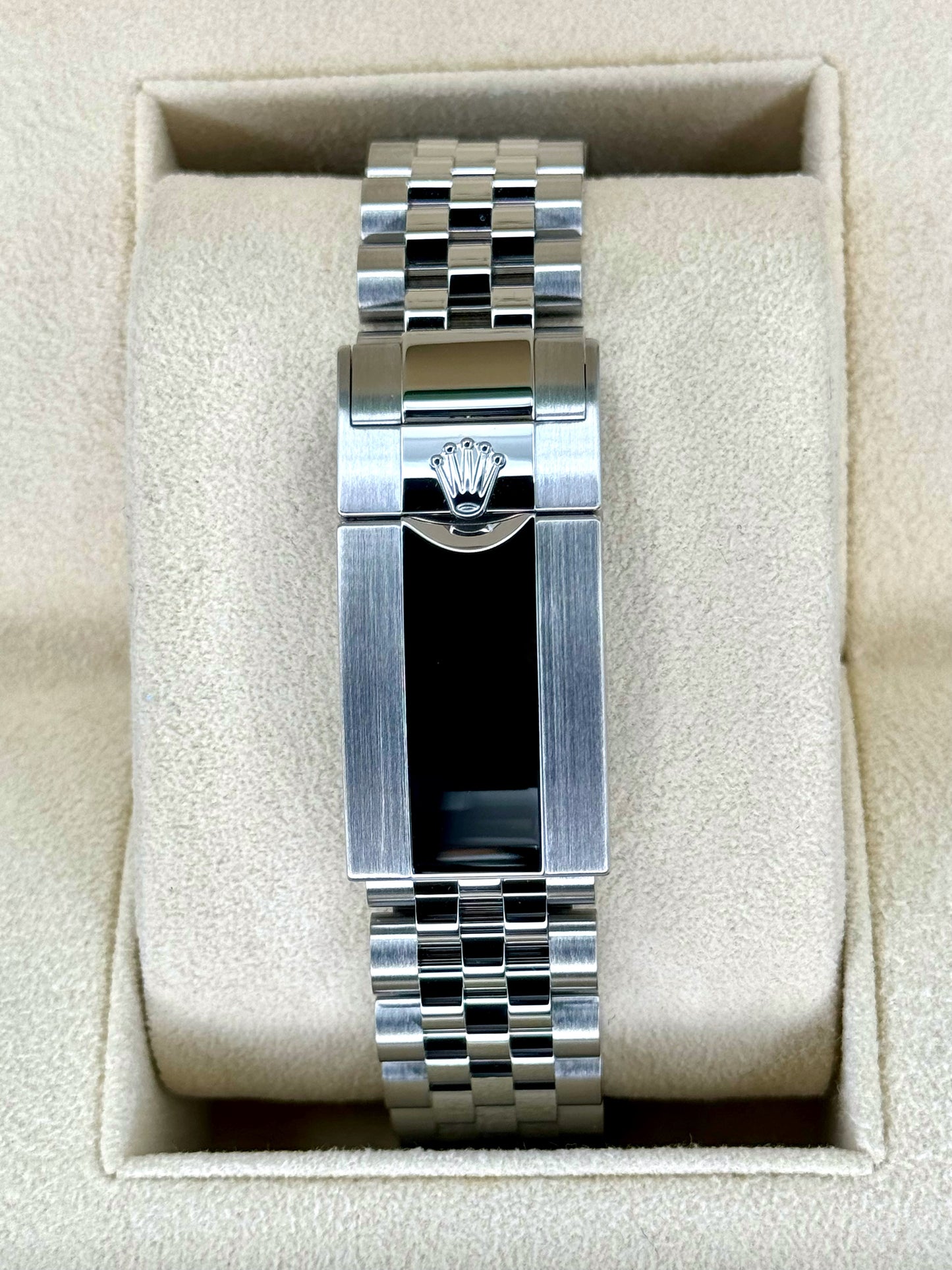 2022 Rolex GMT-Master II "Pepsi" 40mm 126710BLRO Jubilee Black Dial - MyWatchLLC