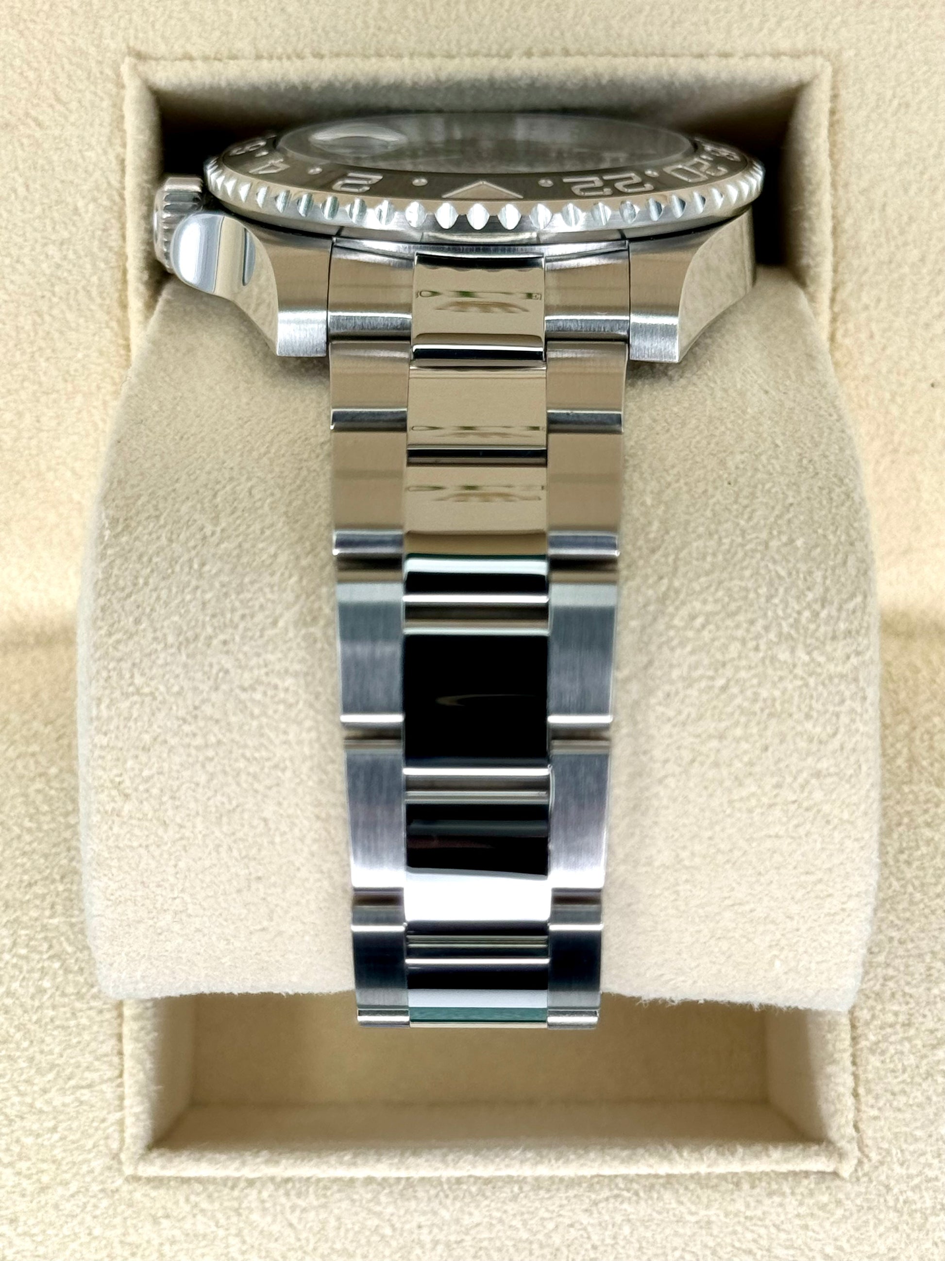 2015 Rolex GMT-Master II 40mm 116710LN Stainless Steel Black Dial - MyWatchLLC