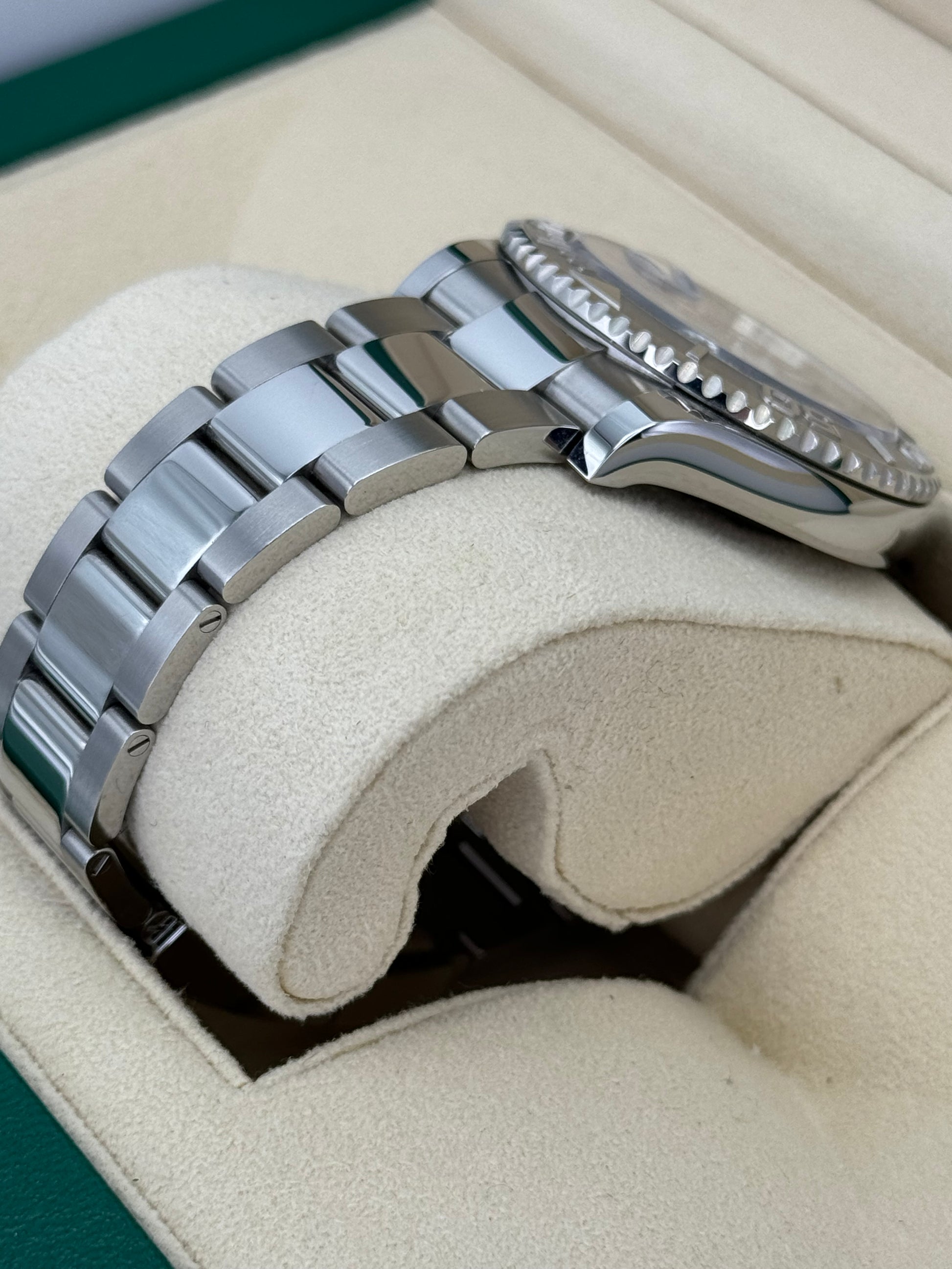 2023 Rolex Yacht-Master 40mm 126622 Stainless Steel Blue Dial - MyWatchLLC