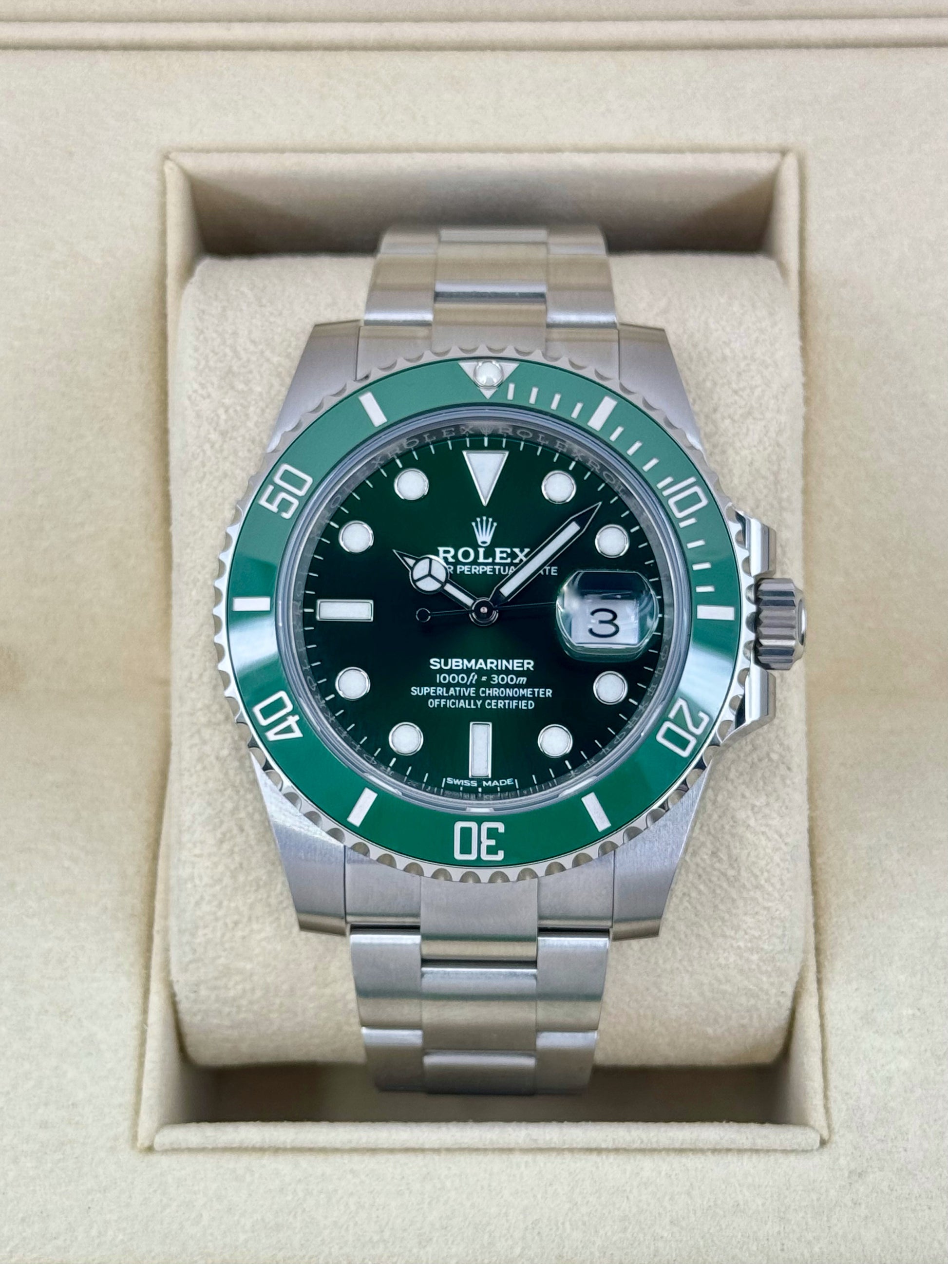 NEW OLD STOCK 2019 Rolex Submariner “Hulk” 40mm 116610LV Green Dial - MyWatchLLC
