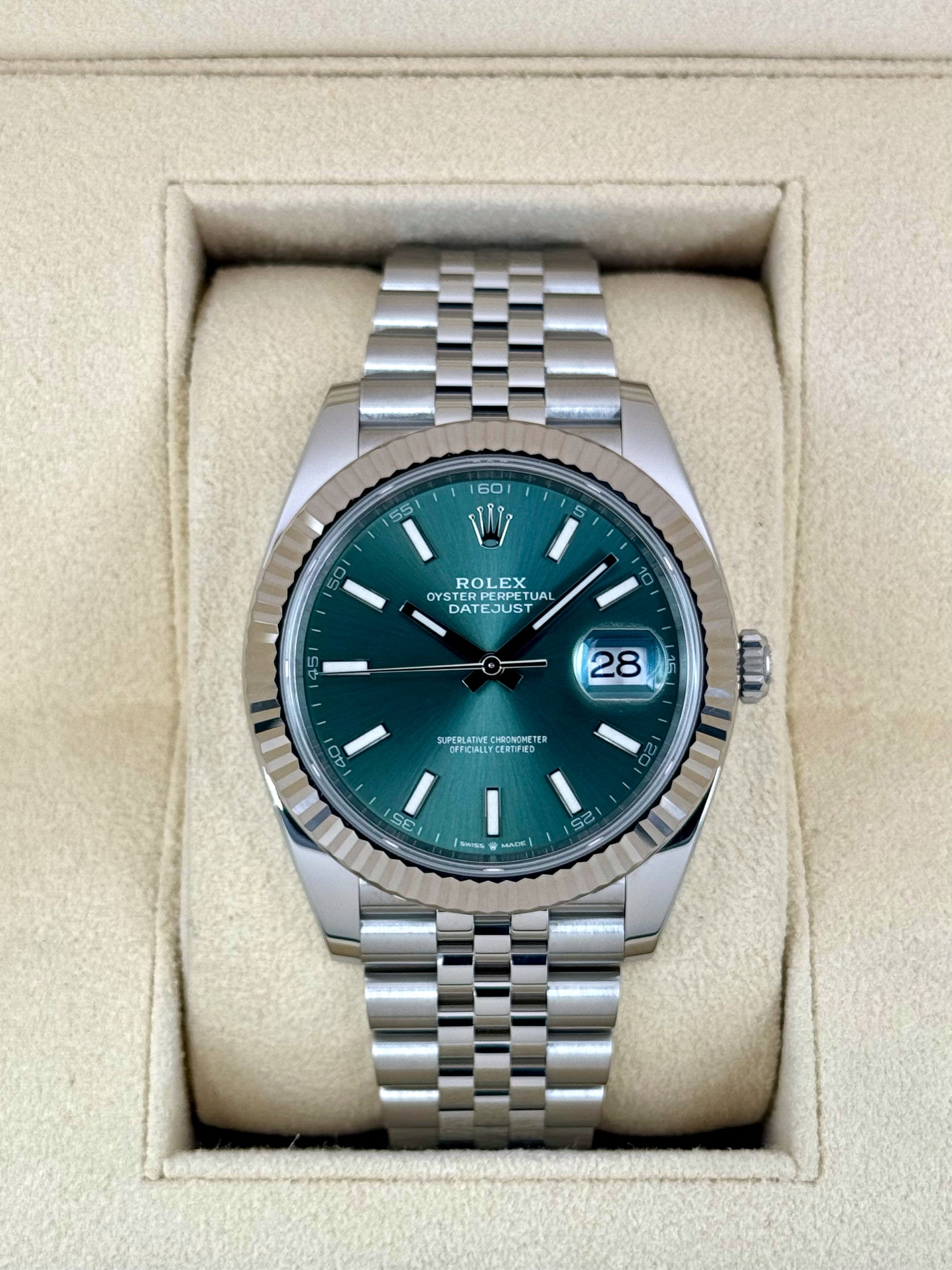 2022 Rolex Datejust 41mm 126334 Stainless Steel Jubilee Green Dial - MyWatchLLC