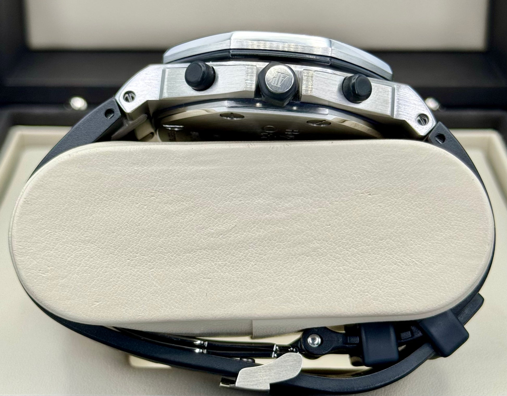 Audemars Piguet Royal Oak 42mm 26170ST Offshore Volcano - MyWatchLLC