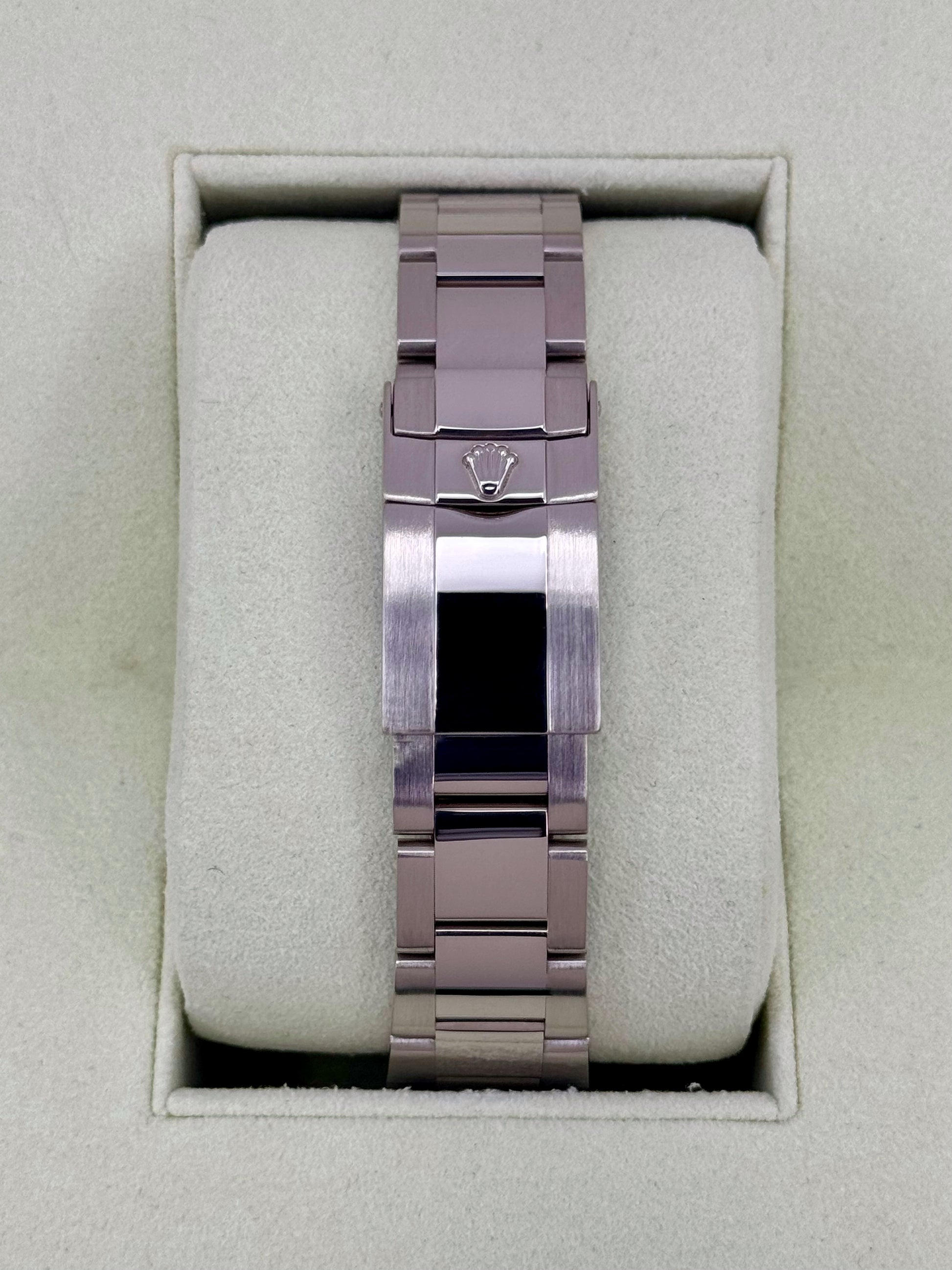 2010 Rolex Daytona 40mm 116509 White Gold Grey Arabic Racing Dial - MyWatchLLC