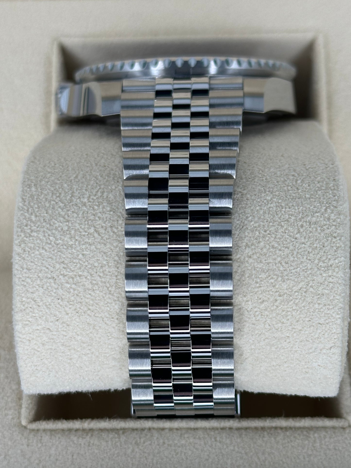 NEW 2023 Rolex GMT-Master II "Pepsi" 40mm 126710BLRO Jubilee Black Dial - MyWatchLLC