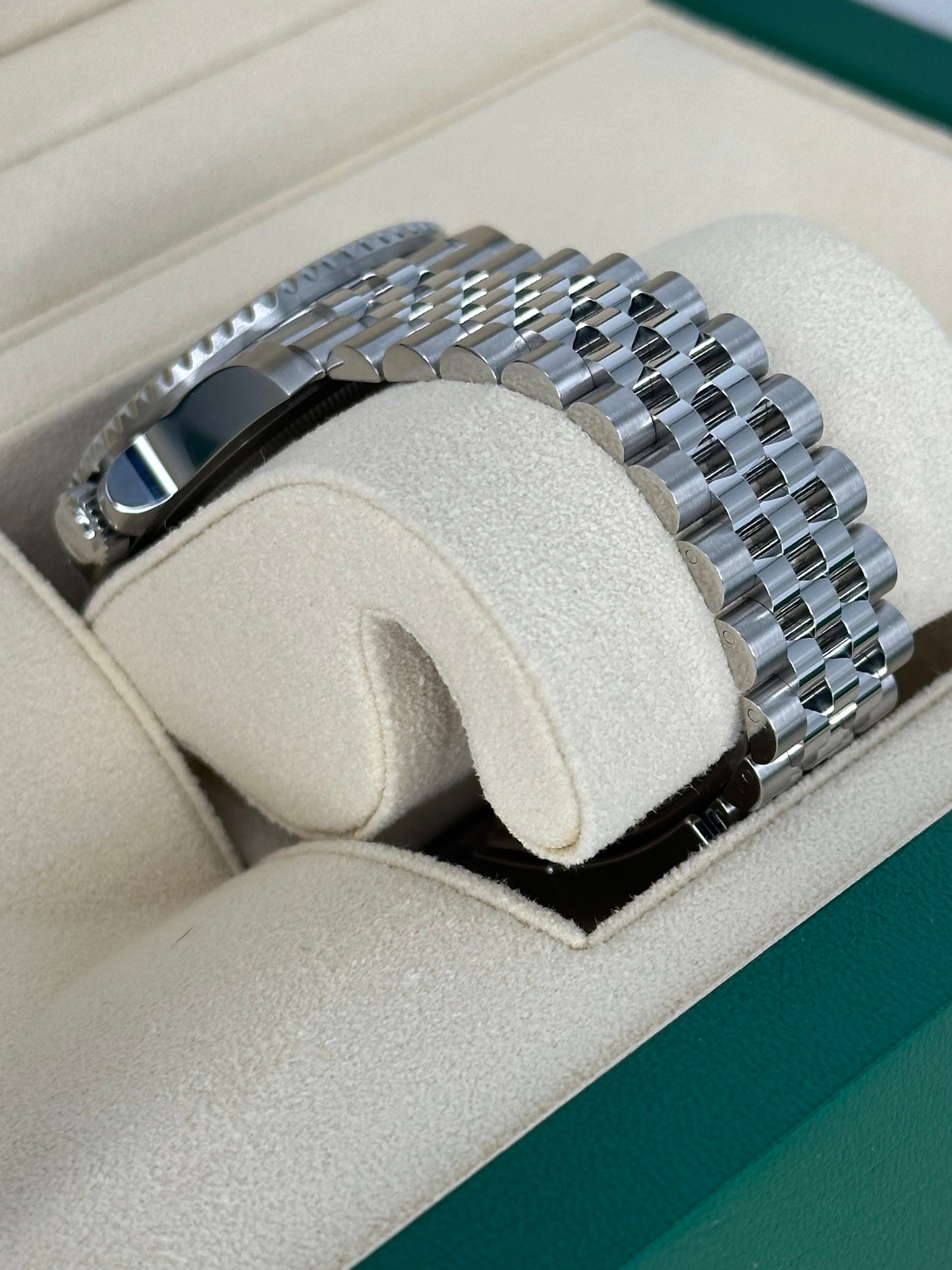 NEW 2023 Rolex GMT-Master II "Pepsi" 40mm 126710BLRO Jubilee Black Dial - MyWatchLLC