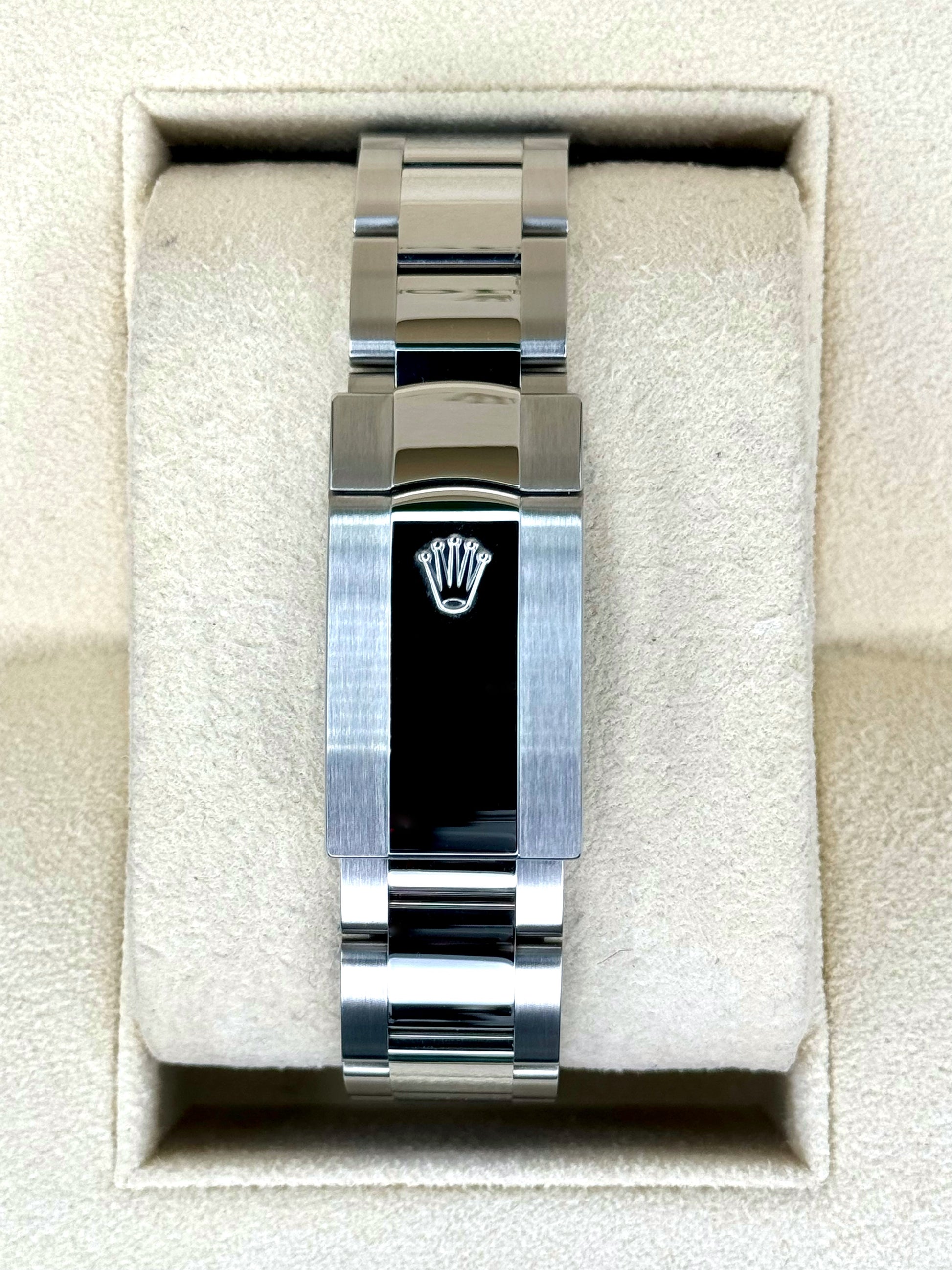 NEW 2024 Rolex Datejust 41mm 126334 Oyster Black Diamond Dial - MyWatchLLC