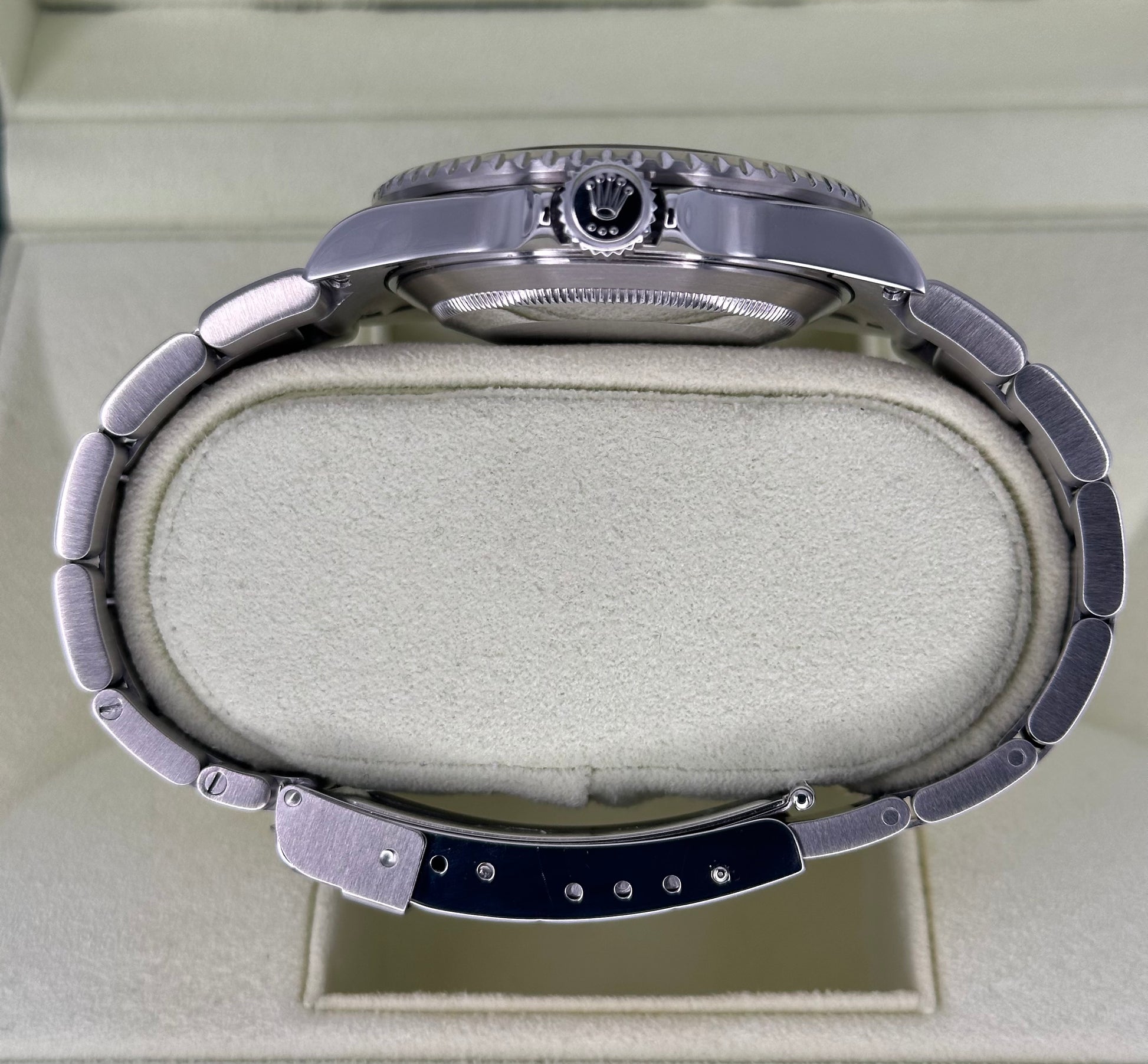 2007 Rolex Submariner Date 40mm 16610 Stainless Steel Black Dial - MyWatchLLC