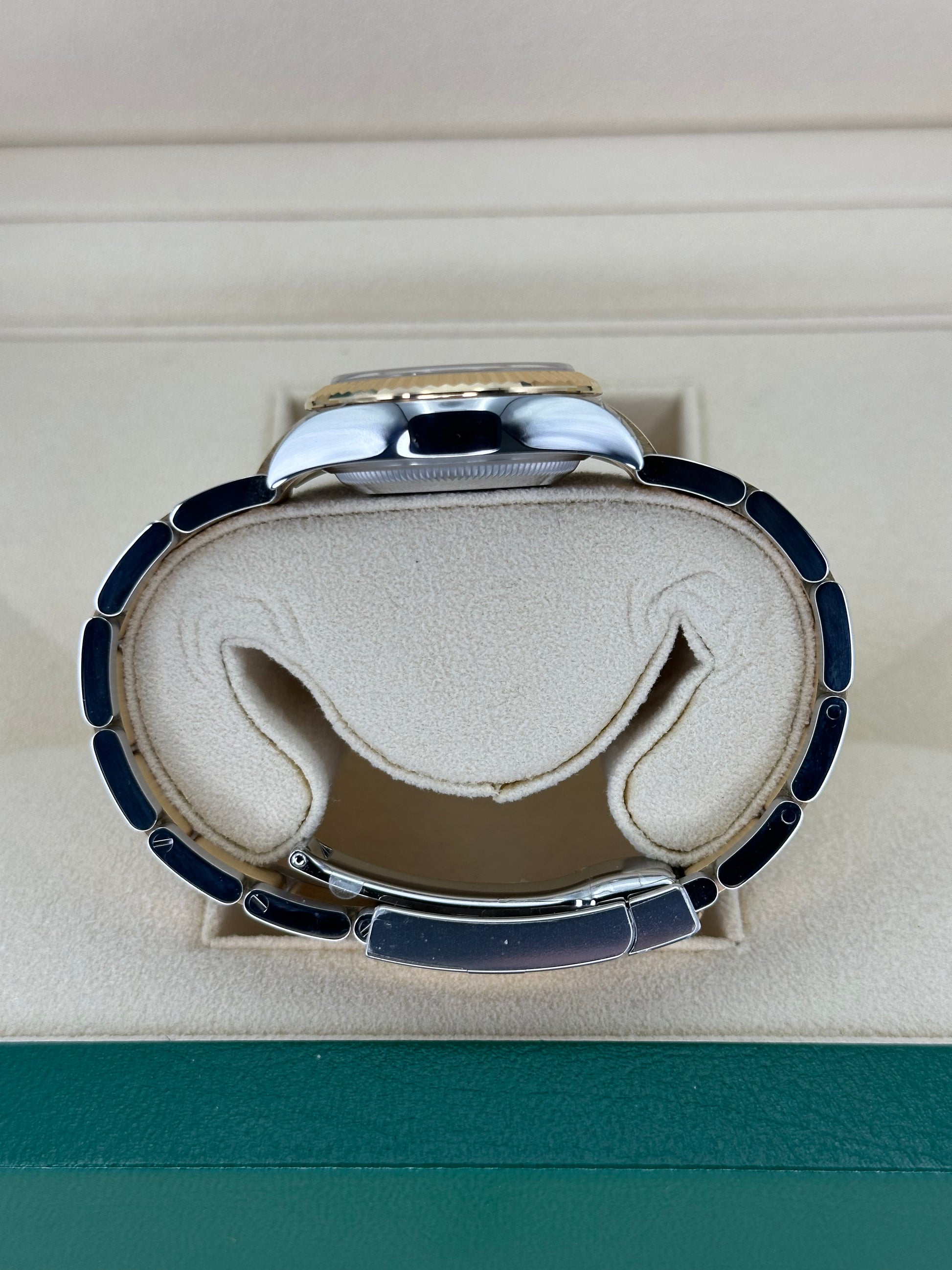 NEW 2022 Rolex Lady Datejust 28mm 279173 - MyWatchLLC