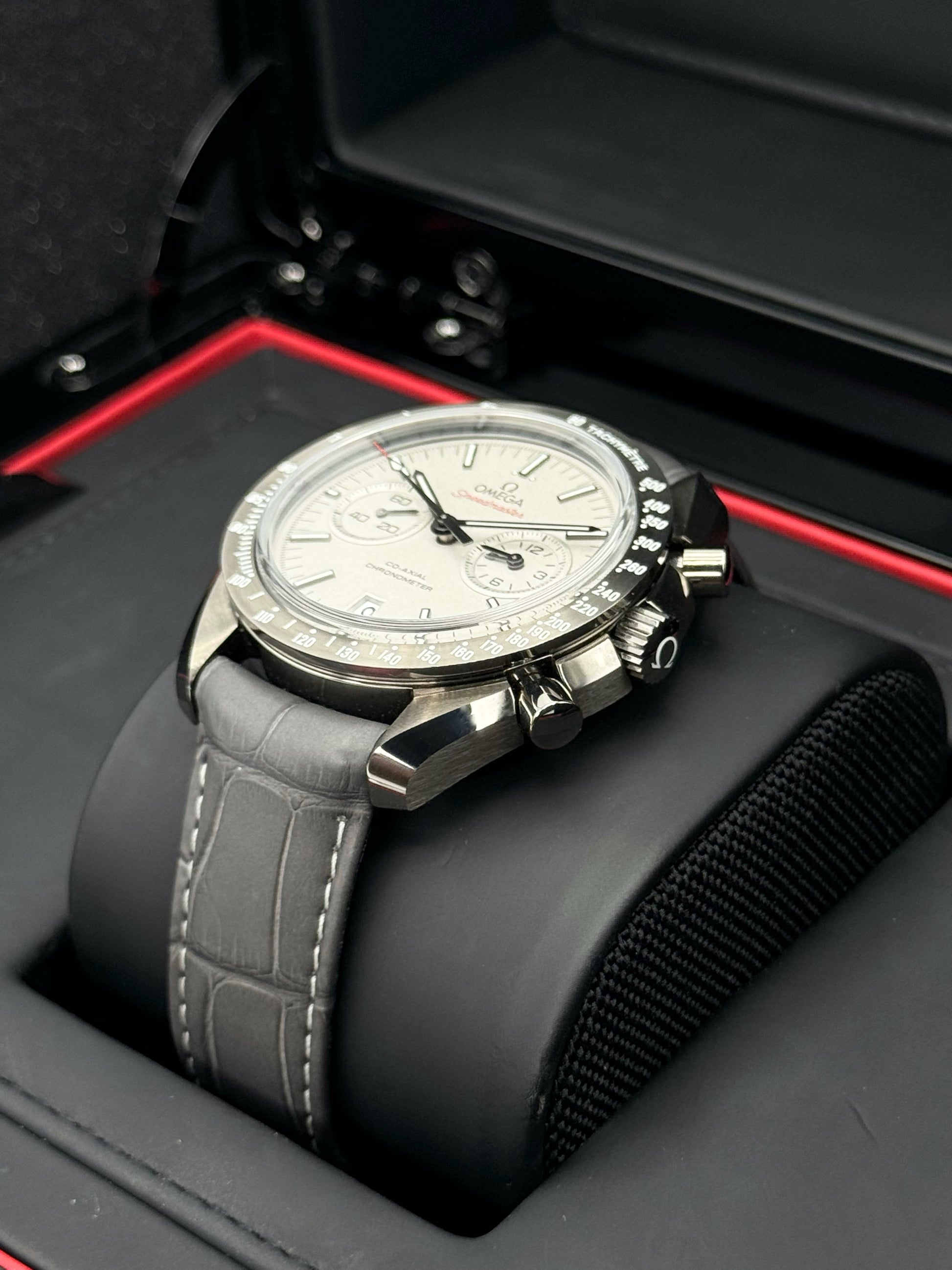 2022 Speedmaster Dark Side Of The Moon 44.25mm Grey Ceramic - MyWatchLLC