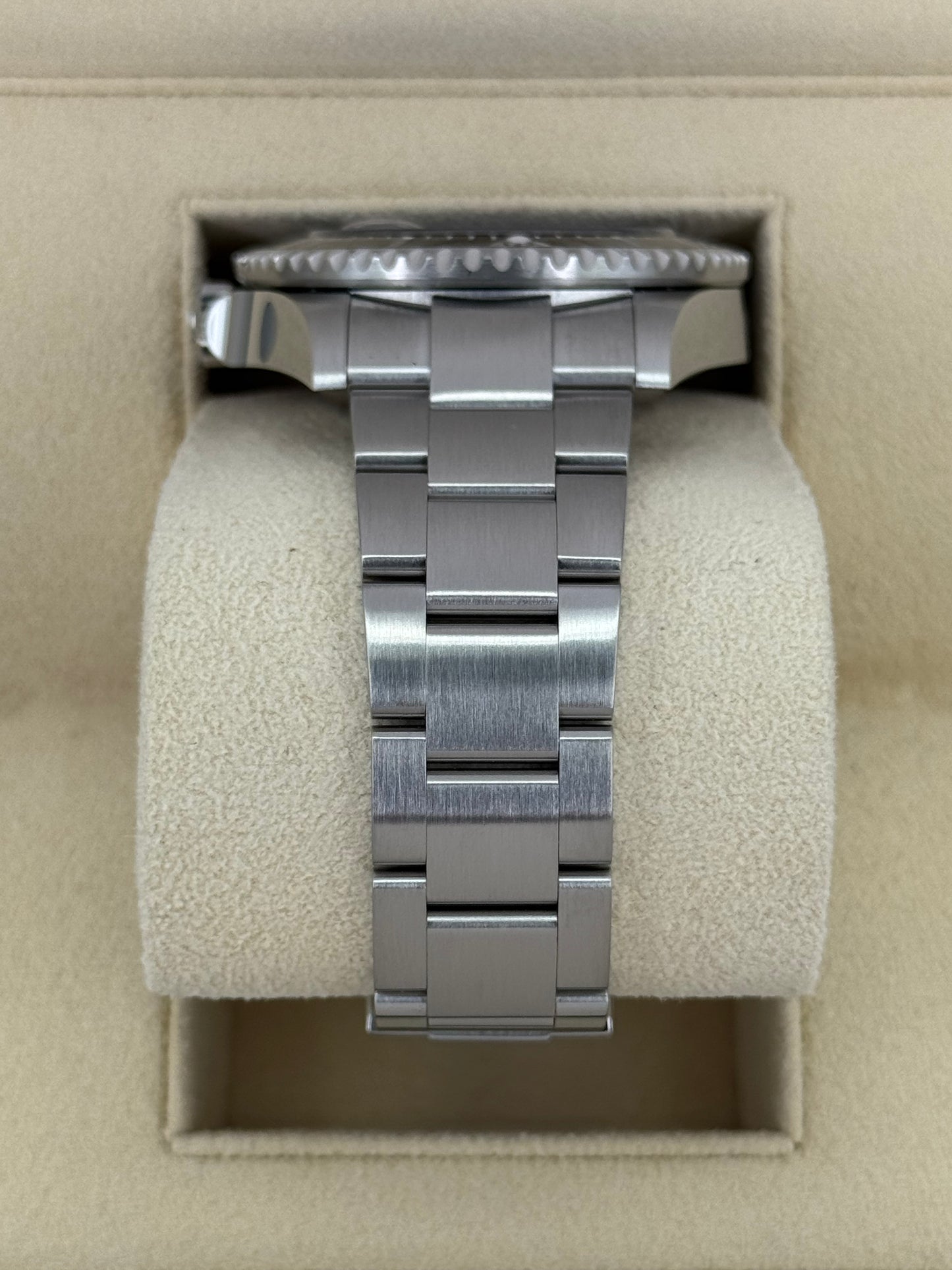 2022 Rolex Sea-Dweller 43mm 126600 Stainless Steel Black Dial