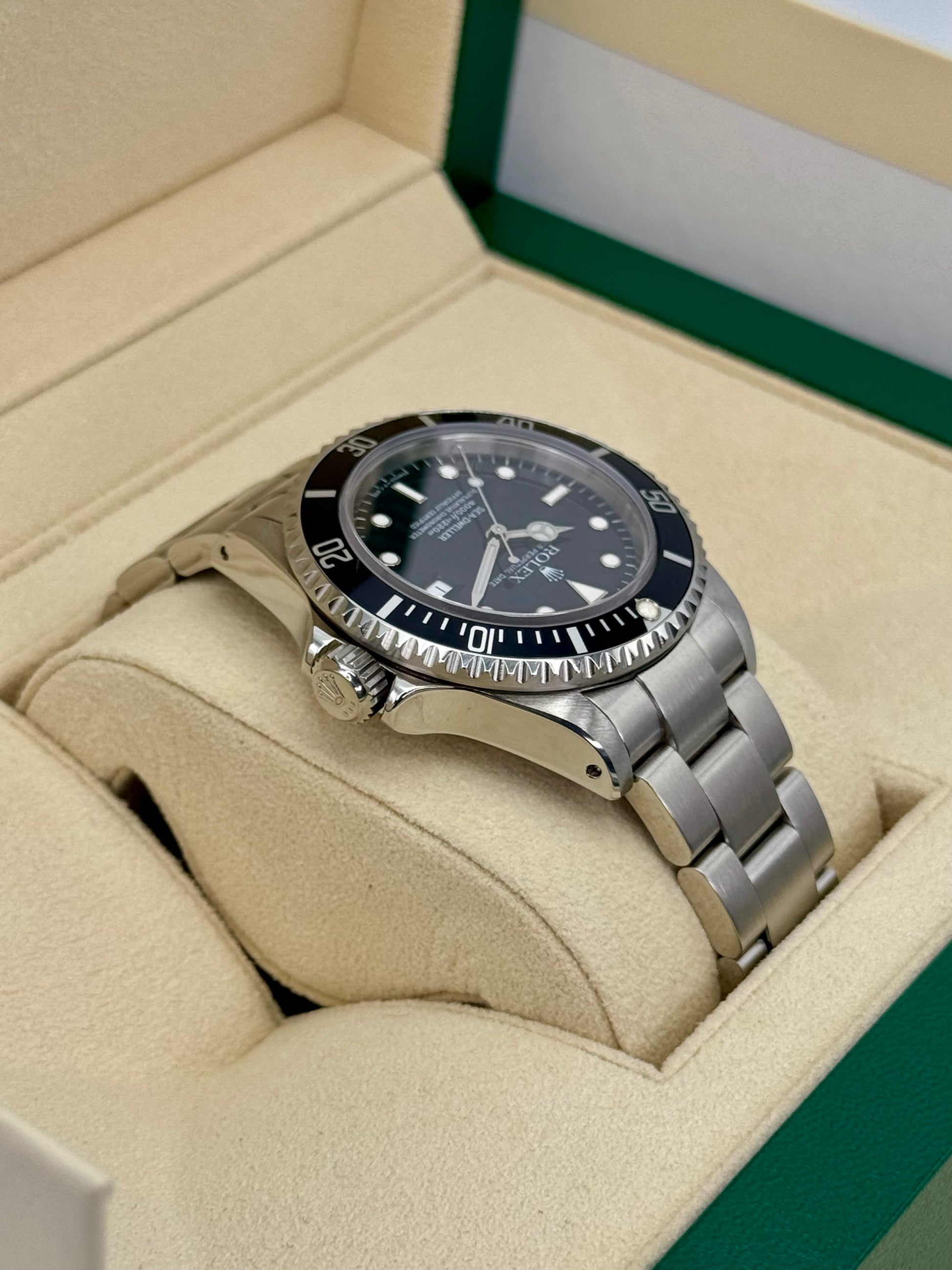 1995 Rolex Sea-Dweller 40mm 16600 Stainless Steel Black Dial - MyWatchLLC