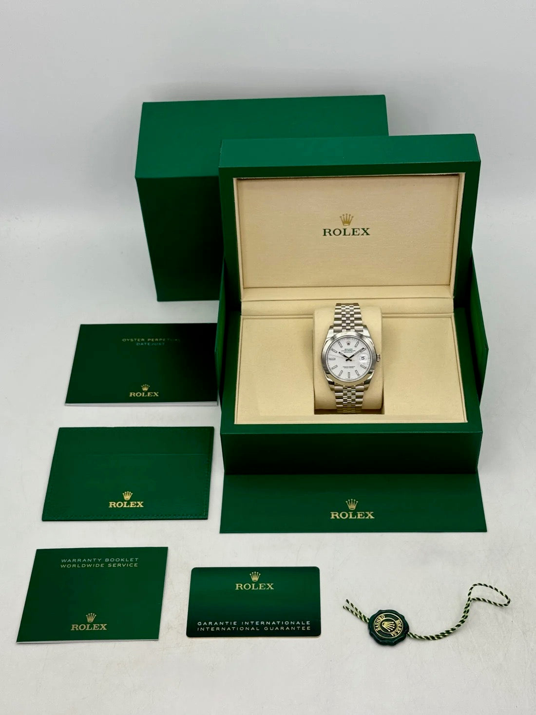 NEW 2026 Rolex Datejust 41mm 126300 Stainless Steel Jubilee White Dial
