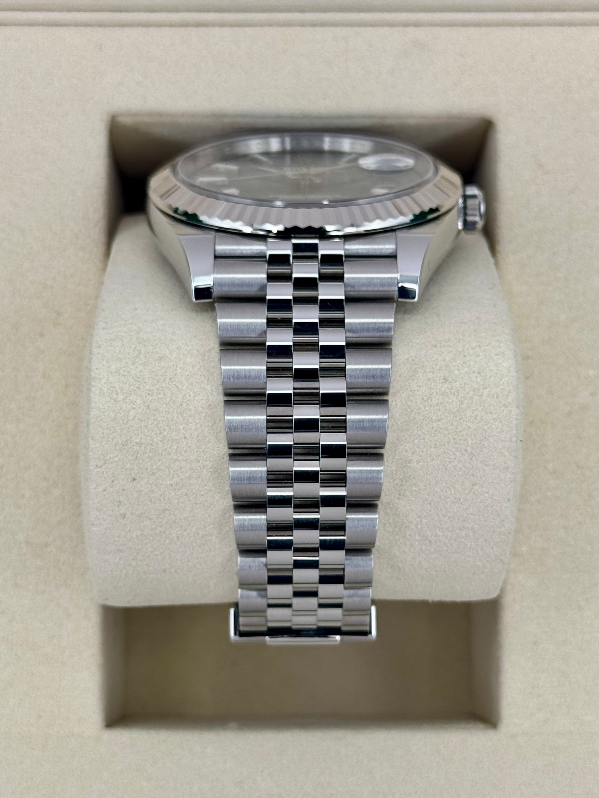 NEW 2025 Rolex Datejust 41mm 126334 Jubilee Green Dial - MyWatchLLC