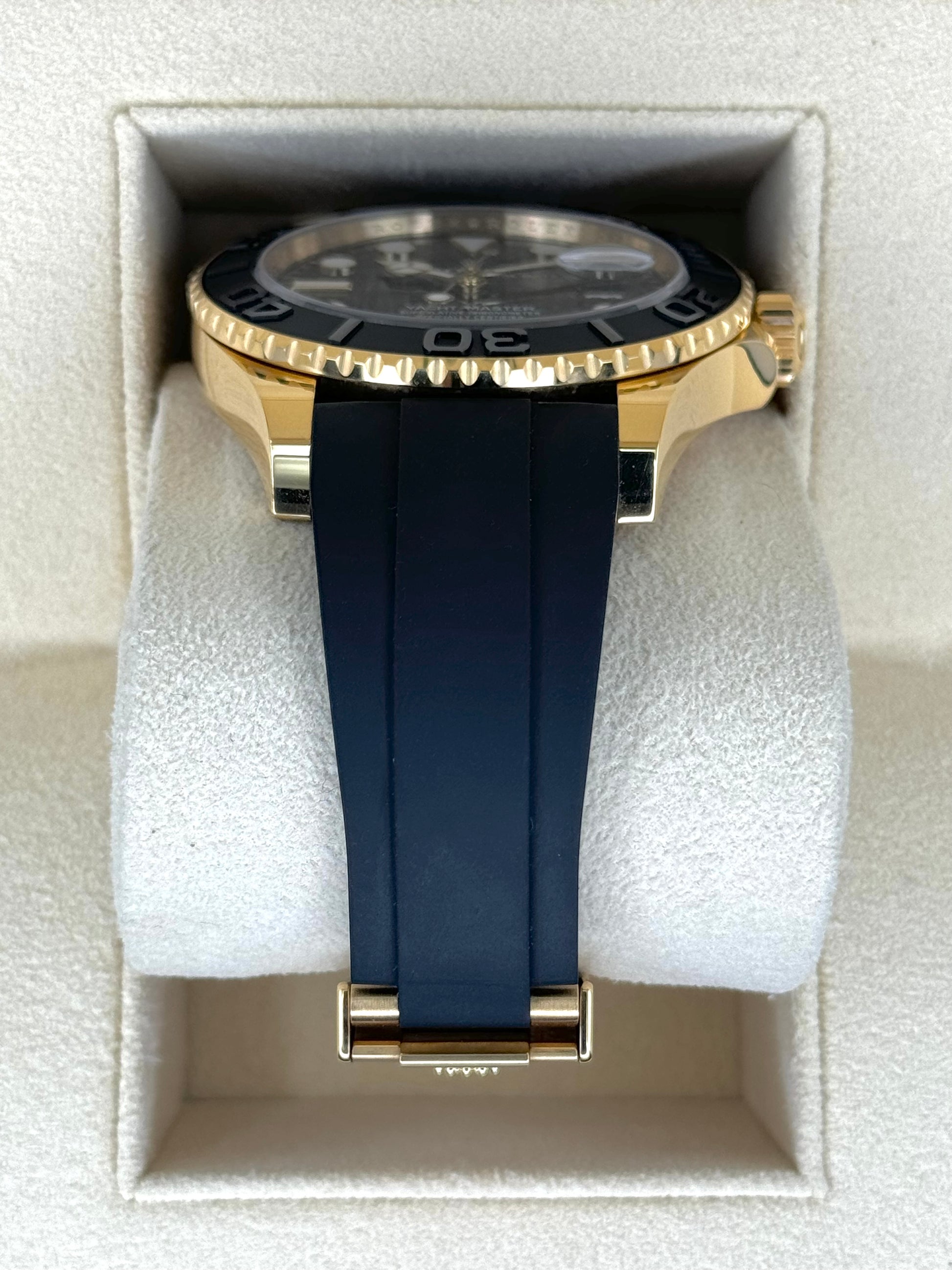 2024 Rolex Yacht-Master 42mm 226658 Gold Oysterflex Black Dial - MyWatchLLC