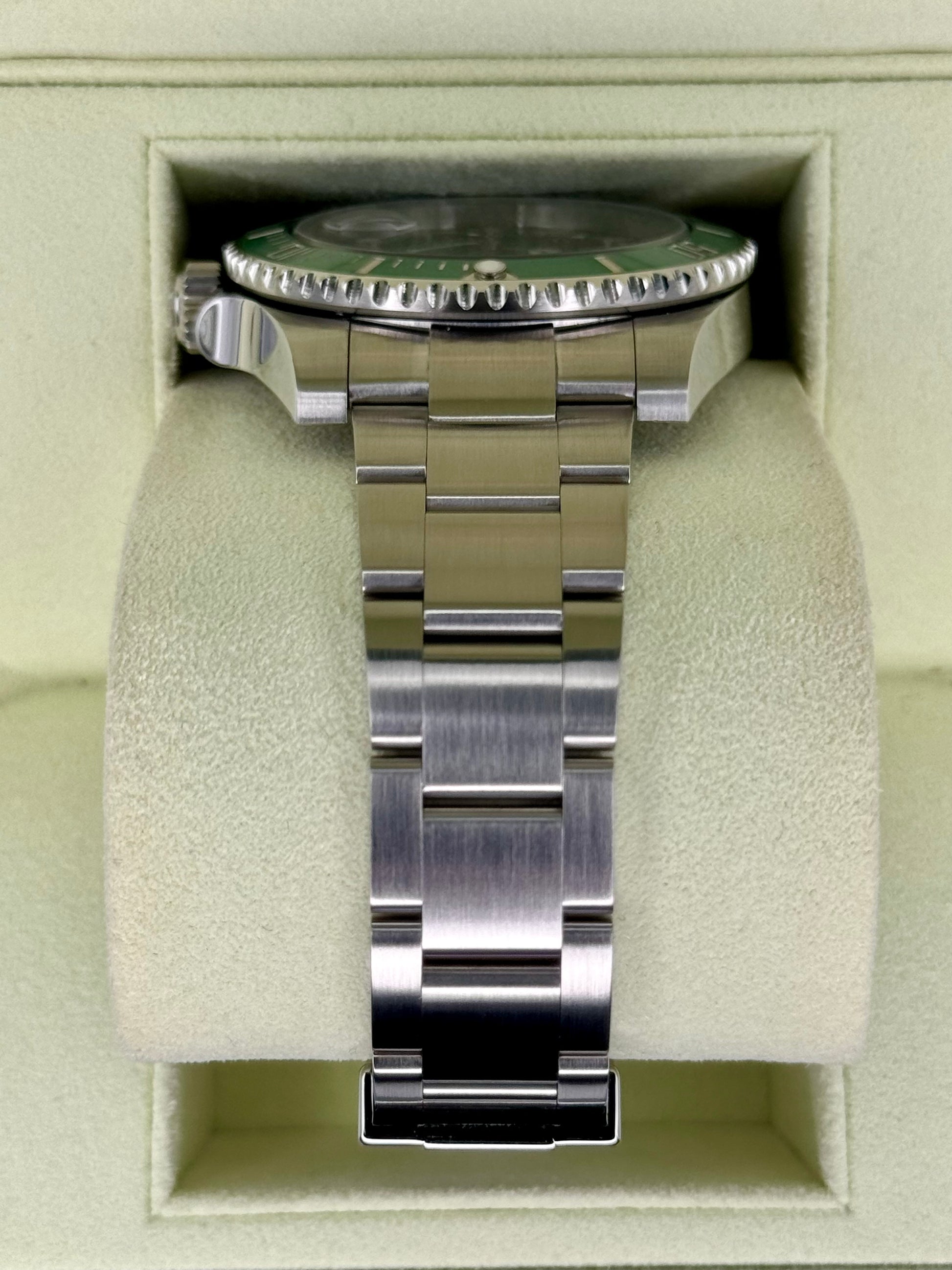 2011 Rolex Submariner "Hulk" 40mm 116610LV Green Dial - MyWatchLLC