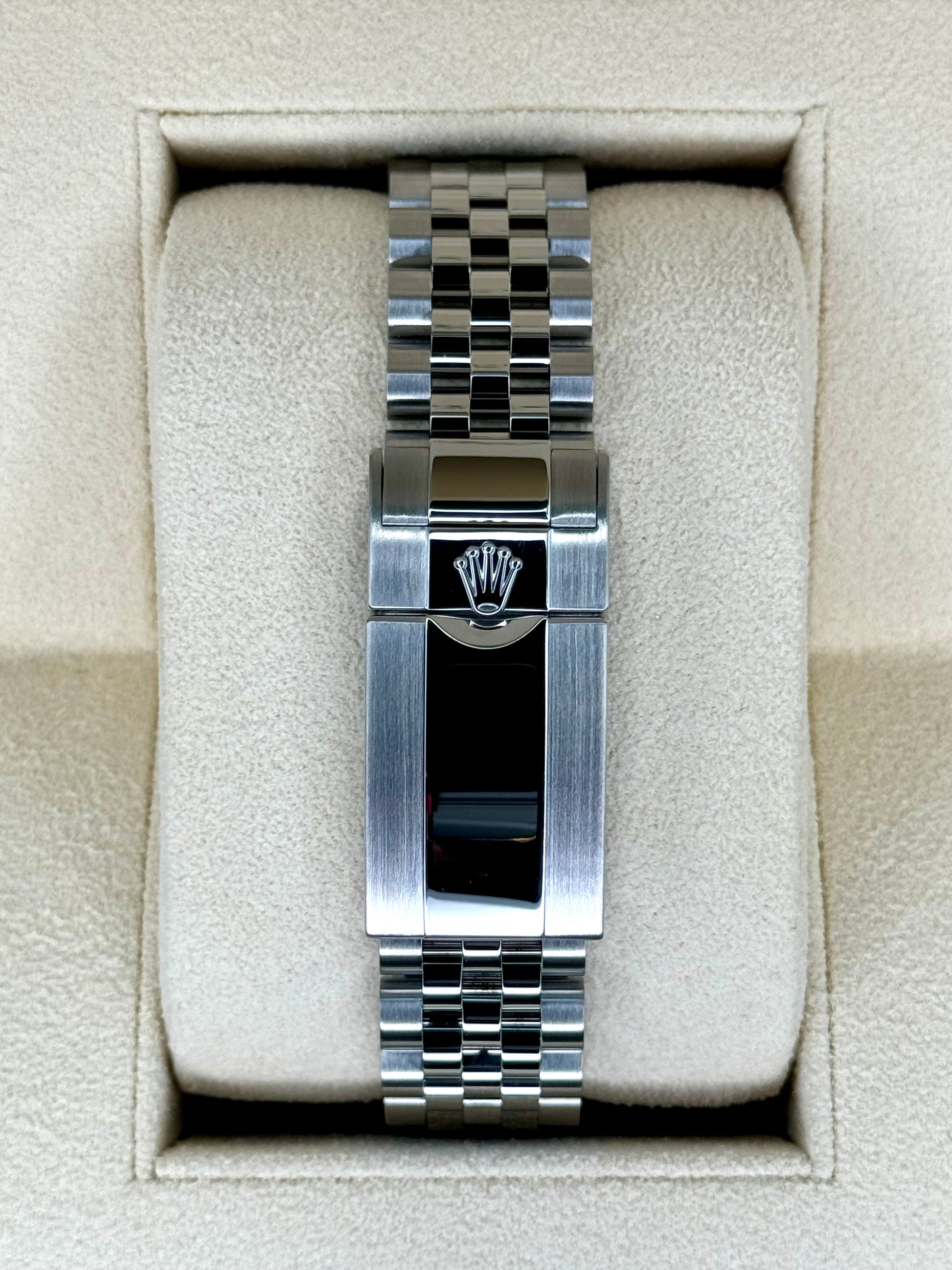 2023 Rolex GMT-Master II "Batgirl" 40mm 126710BLNR Jubilee Black Dial - MyWatchLLC