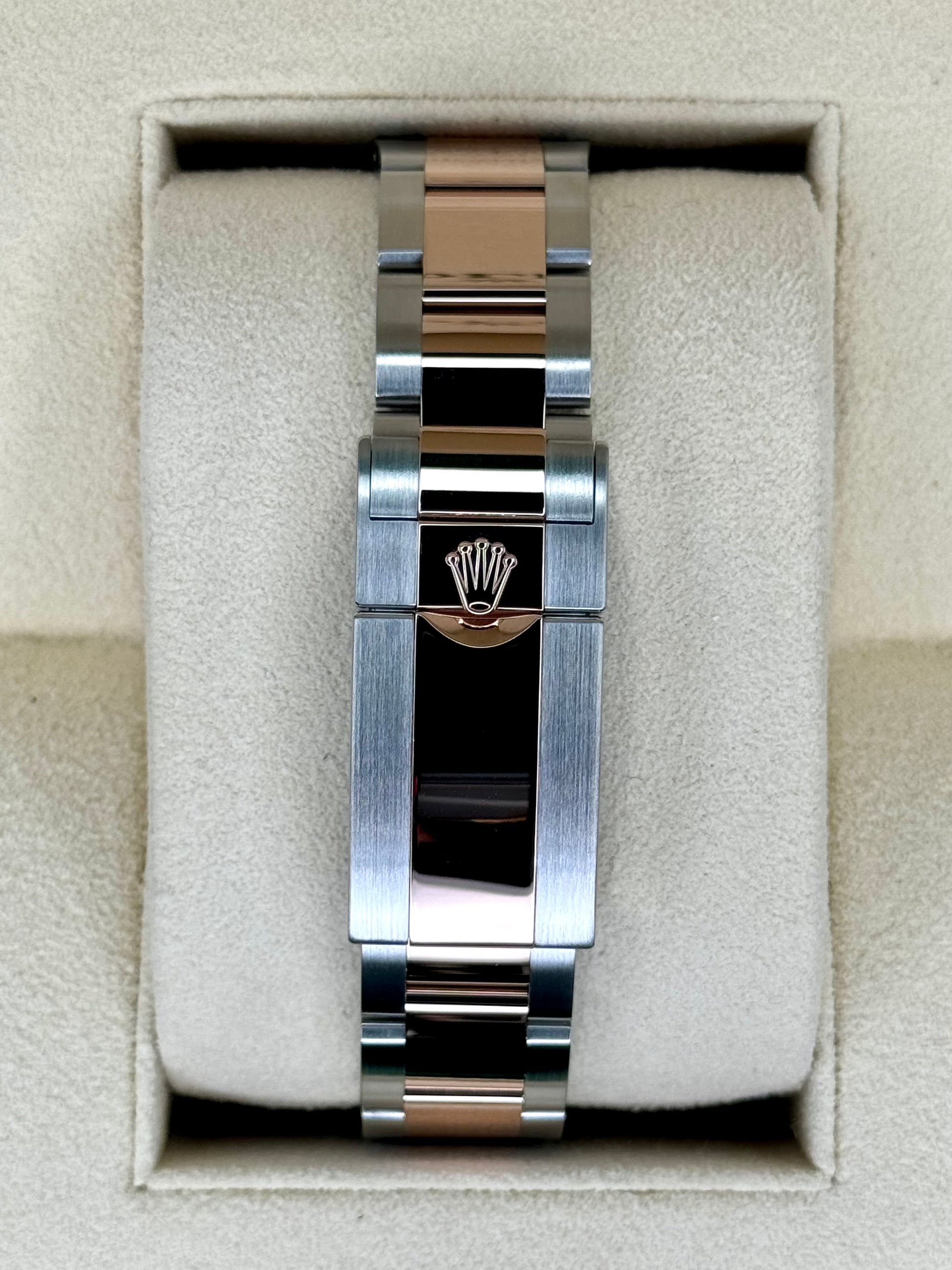 2022 Rolex GMT-Master II "Rootbeer" 40mm 126711CHNR Two-Tone - MyWatchLLC