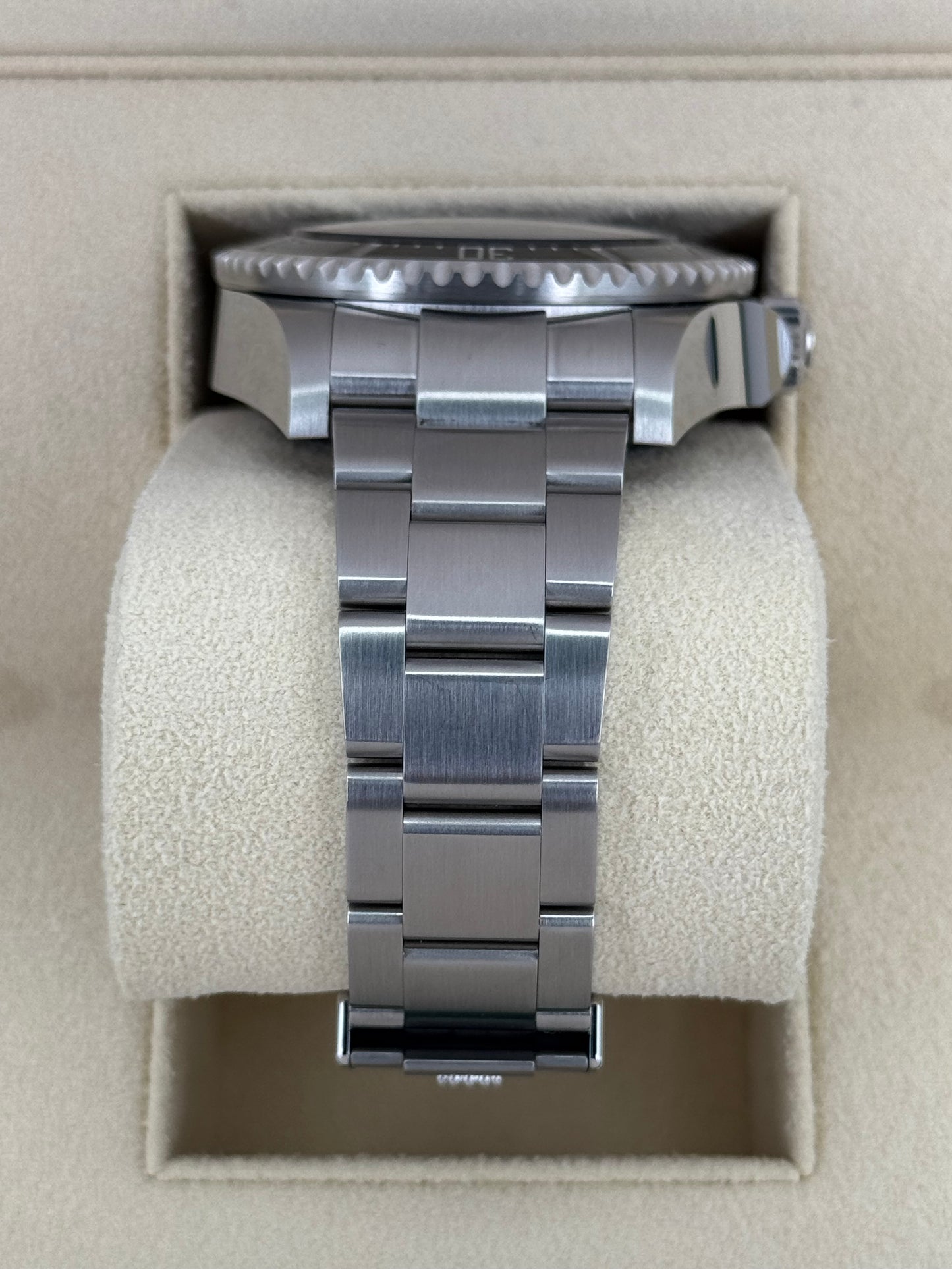 NEW 2024 Rolex Deepsea 44mm 136660 Stainless Steel Black Dial