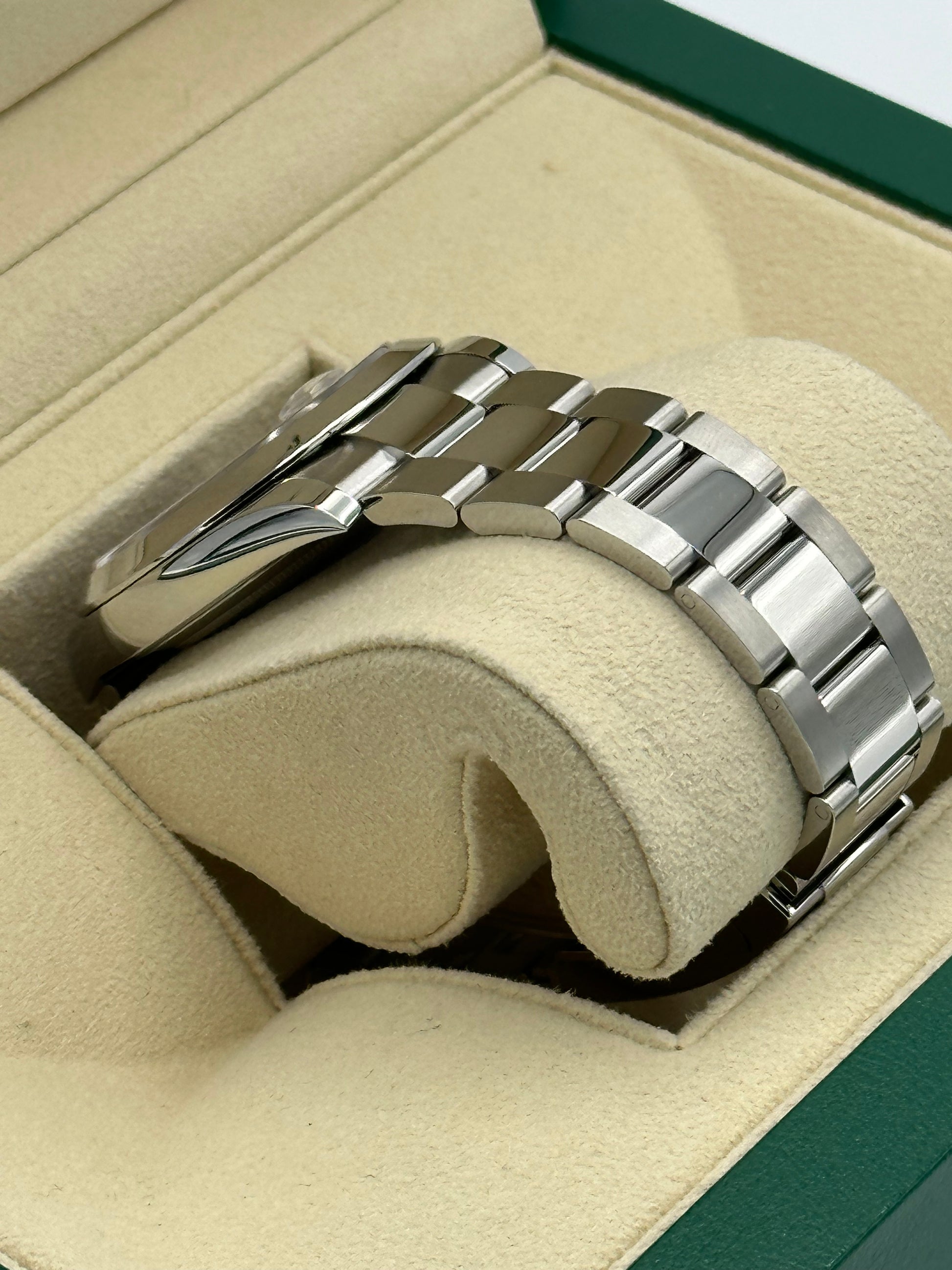 2022 Rolex Datejust 41mm Stainless Steel Green Dial Oyster - MyWatchLLC