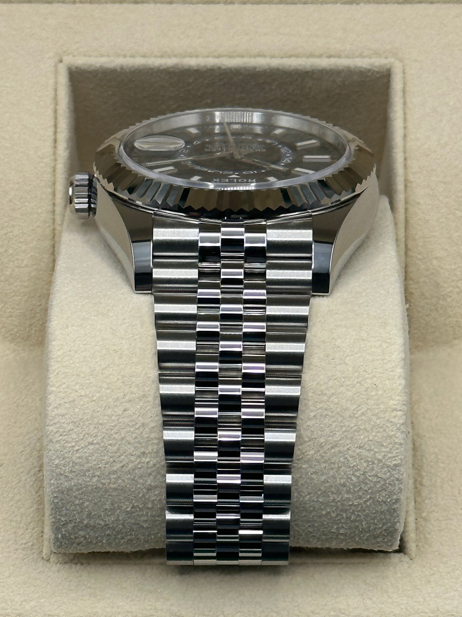 NEW Rolex 2023 Sky-Dweller 326934 Stainless Steel Jubilee Blue Dial - MyWatchLLC