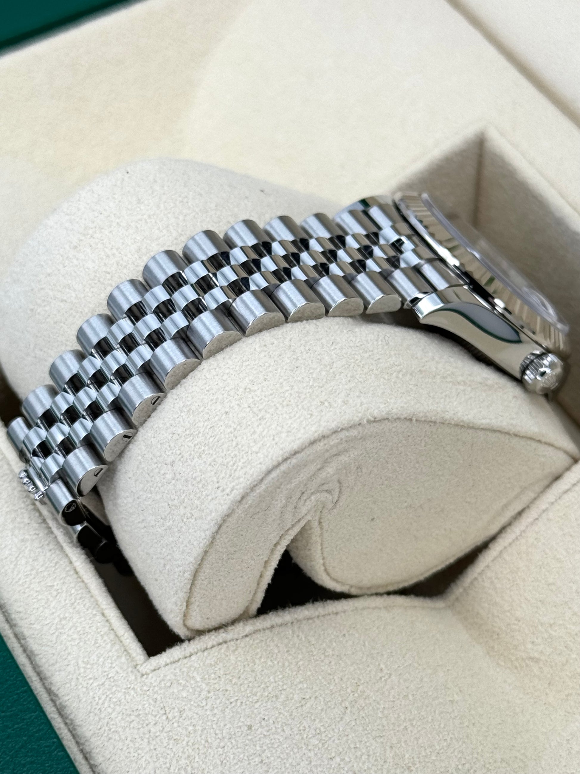 NEW 2023 Rolex Lady DJ 31mm 278274 Stainless Steel Jubilee Floral Dial - MyWatchLLC