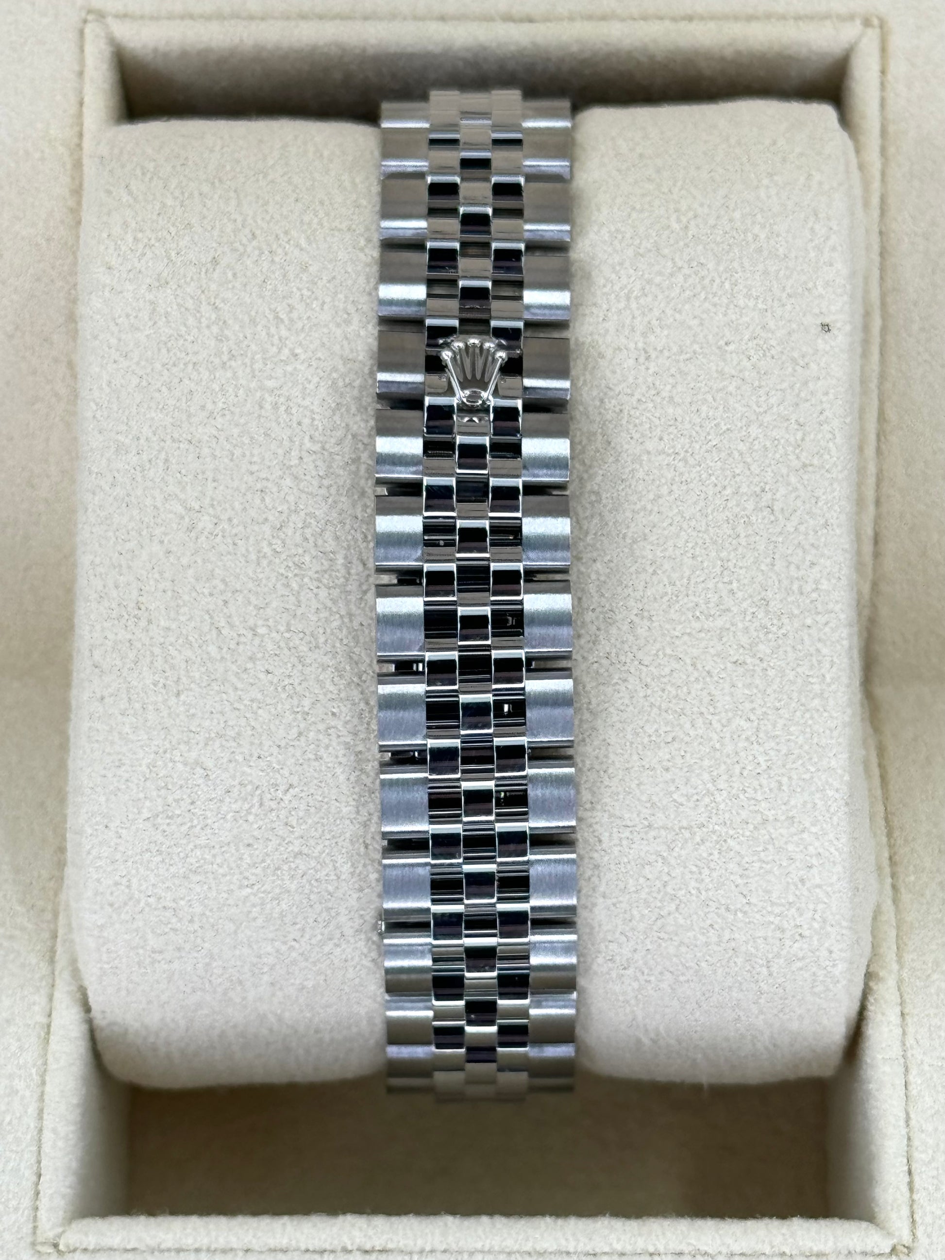 NEW 2024 Lady Datejust 28mm 279174 Stainless Steel Jubilee Pink Dial - MyWatchLLC