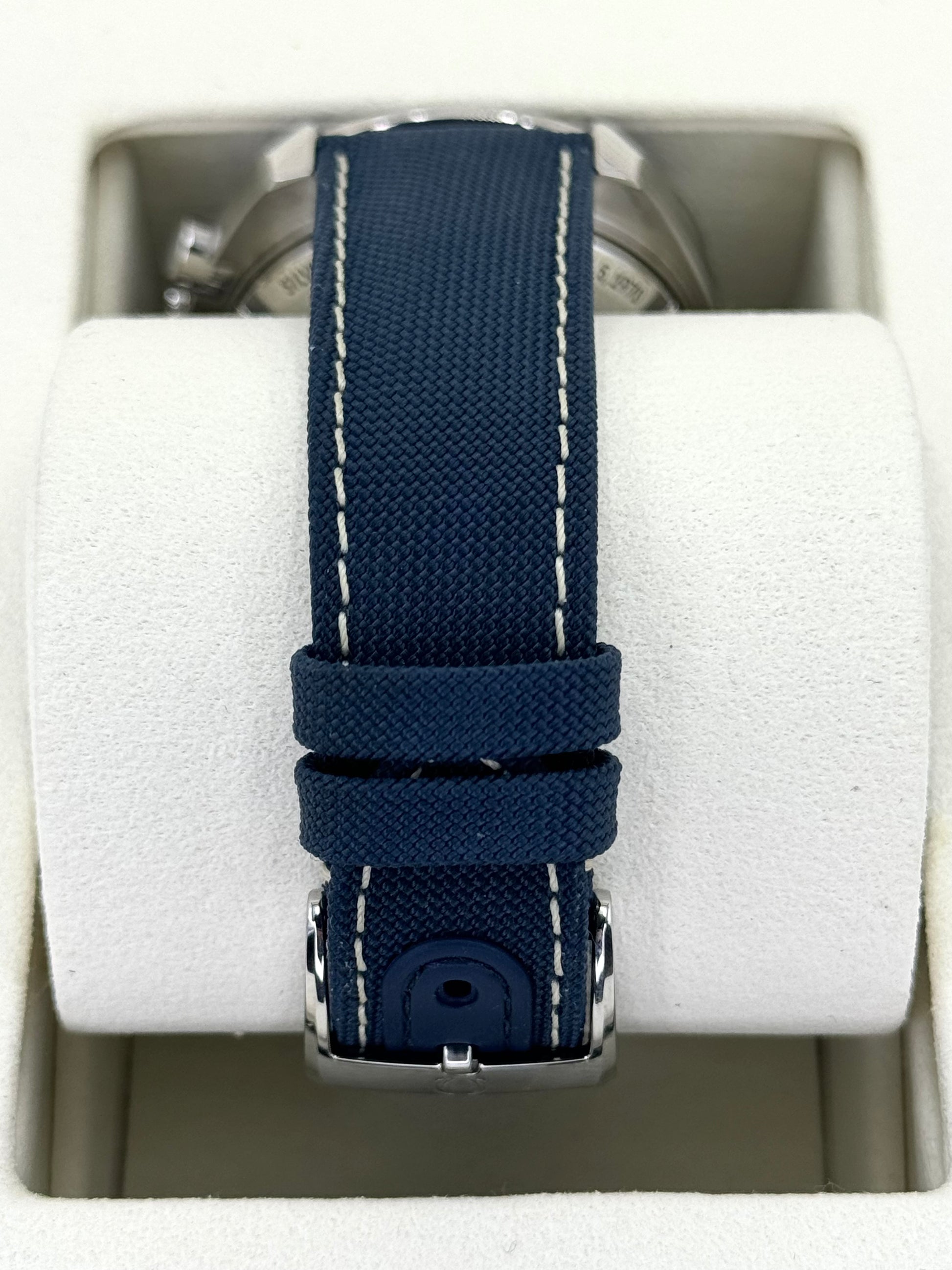 NEW 2023 Speedmaster 42mm 310.32.42.50.02.001 Silver Snoopy Award Dial - MyWatchLLC