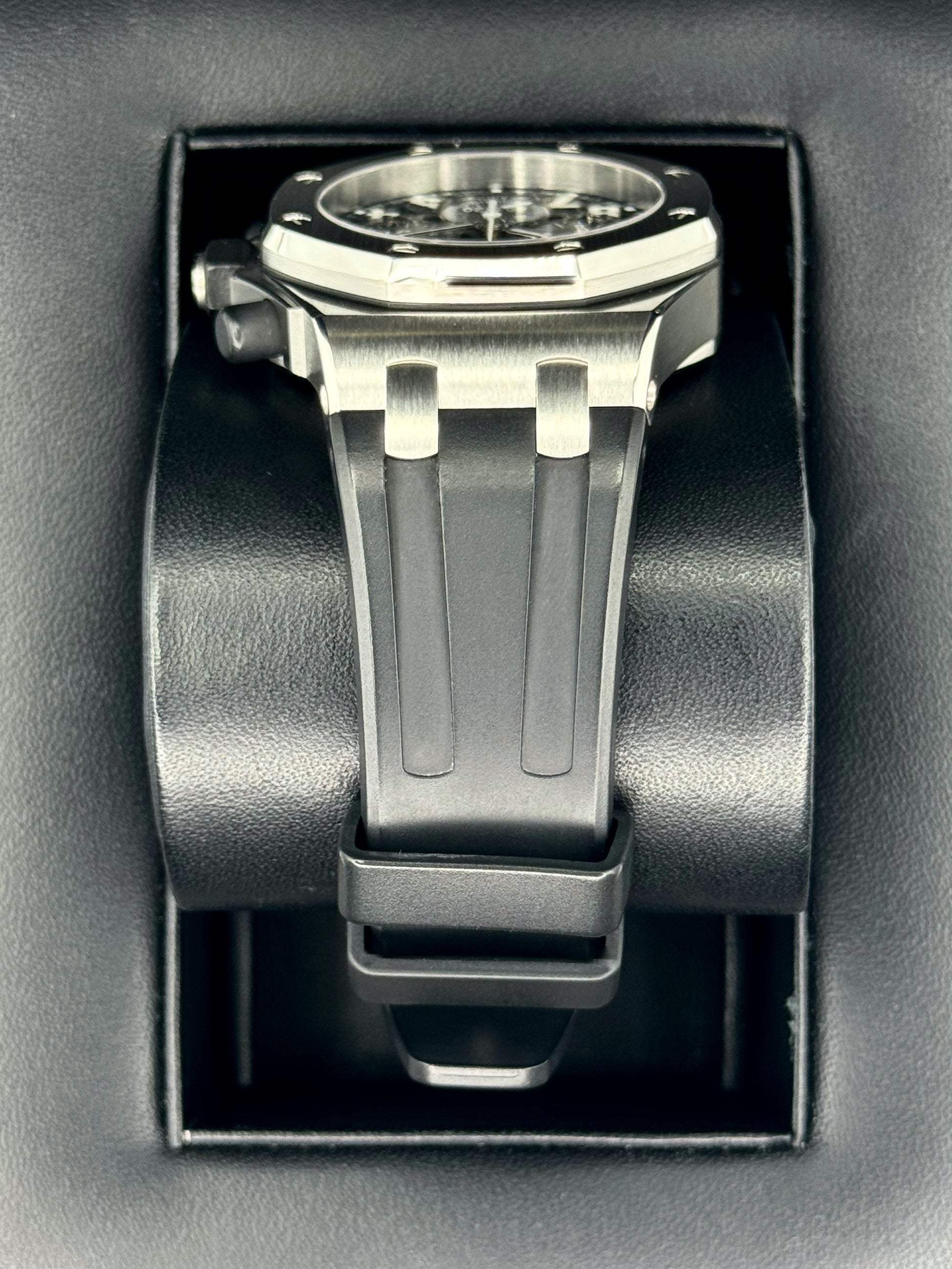 2010 Audemars Piguet Royal Oak Offshore 37mm 26283ST Black Dial - MyWatchLLC