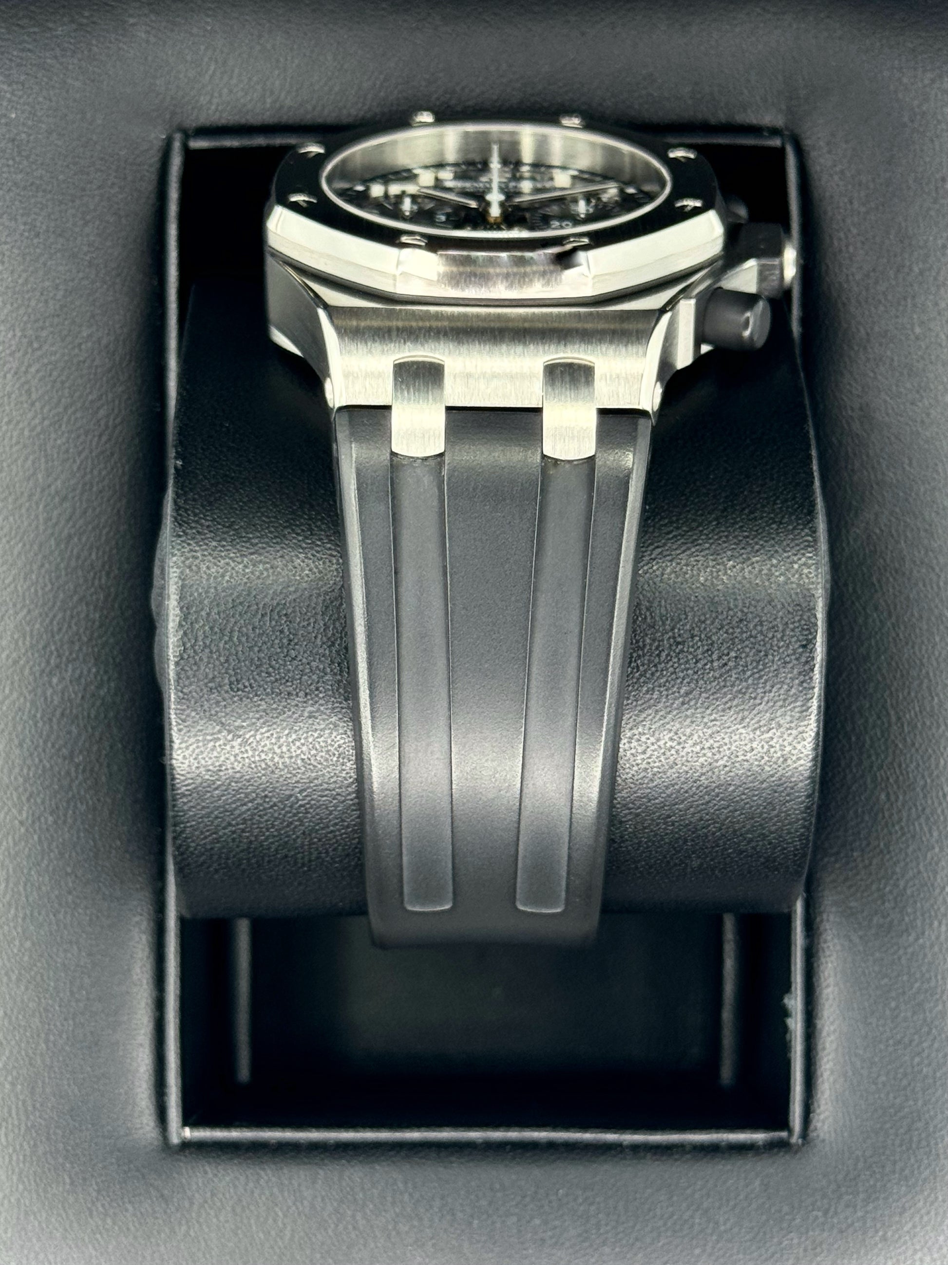 2010 Audemars Piguet Royal Oak Offshore 37mm 26283ST Black Dial - MyWatchLLC