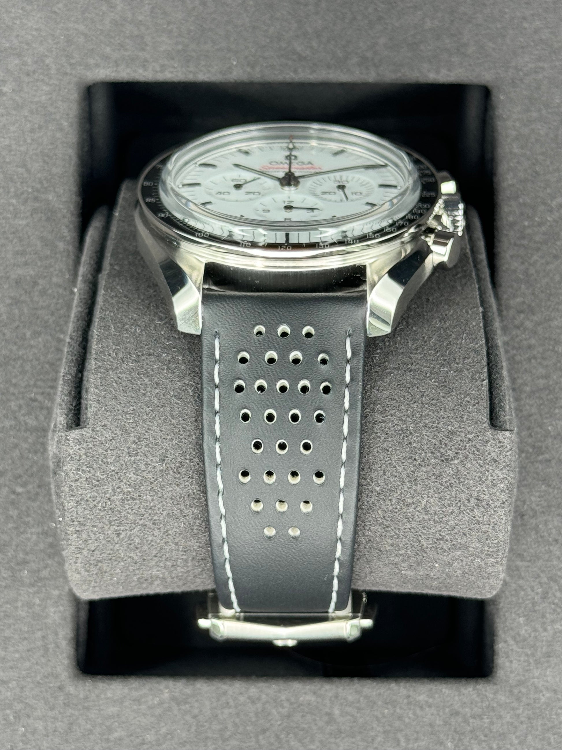 NEW 2024 Omega Speedmaster Professional 42mm 31032425004002 White Dial - MyWatchLLC