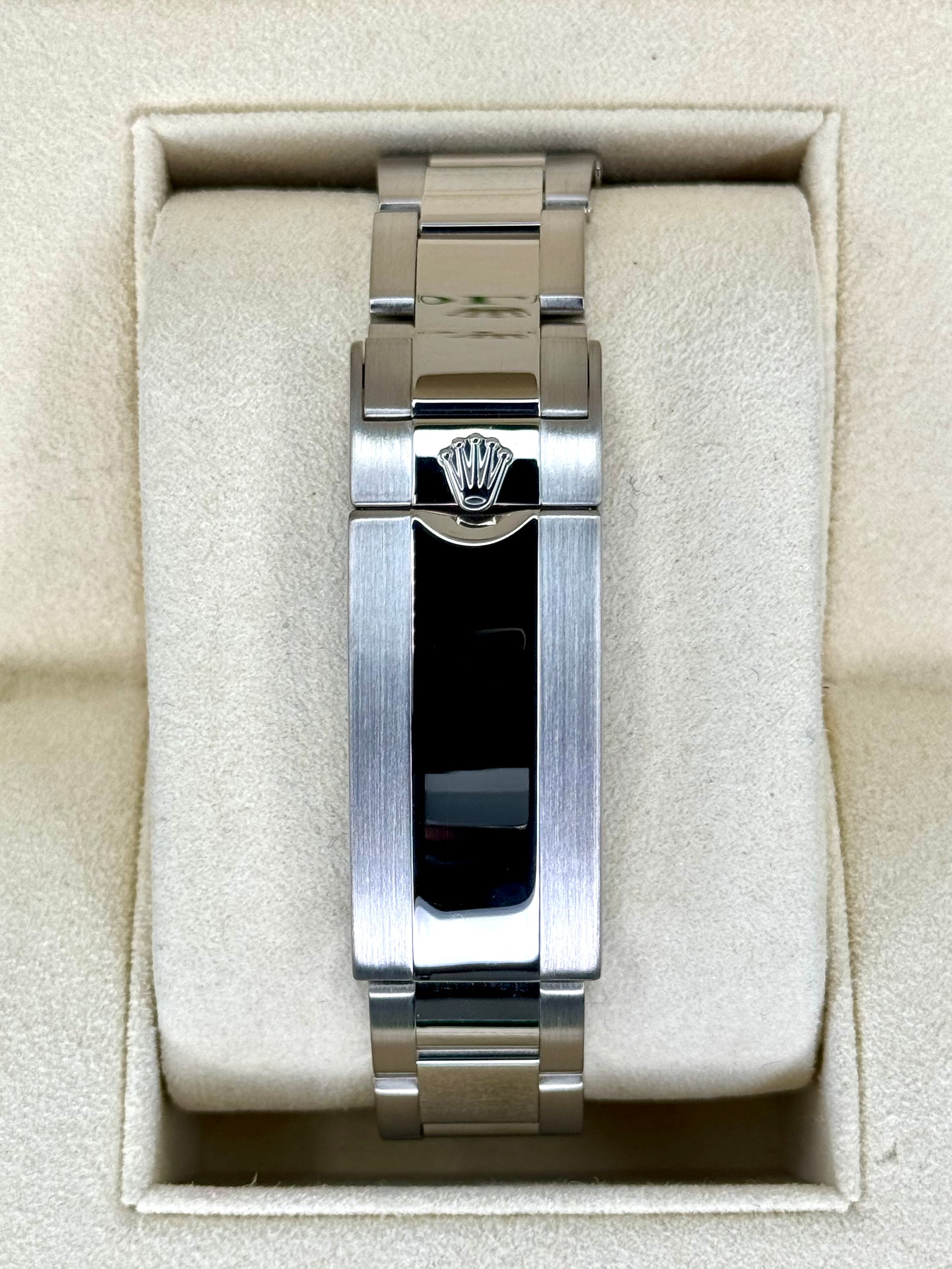 2017 Rolex Submariner Date "Smurf" 40mm 116619LB White Gold Blue Dial - MyWatchLLC