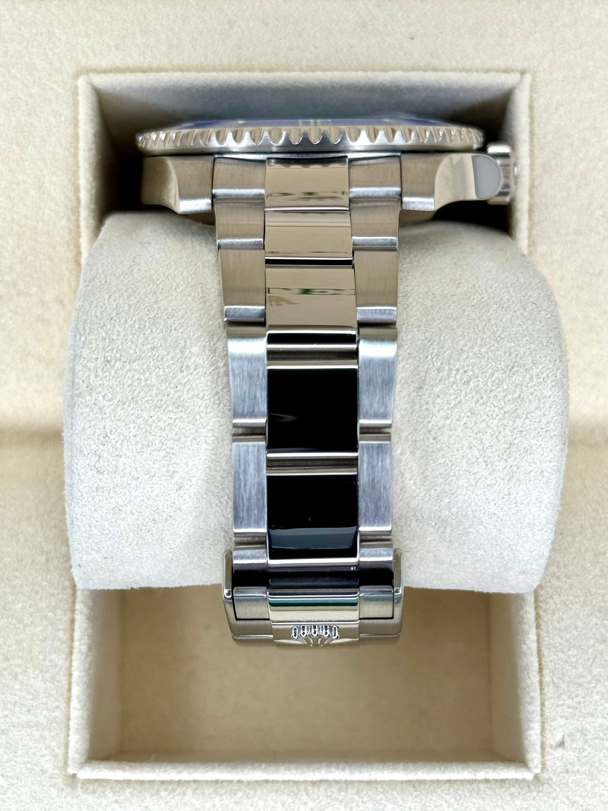 2017 Rolex Submariner Date "Smurf" 40mm 116619LB White Gold Blue Dial - MyWatchLLC