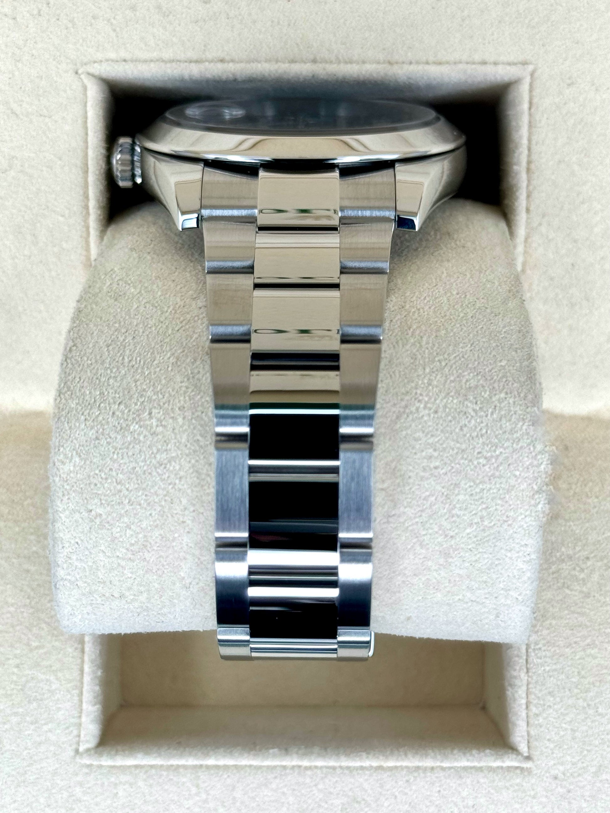 2020 Rolex Datejust 41mm 126300 Stainless Steel Oyster Black Dial - MyWatchLLC