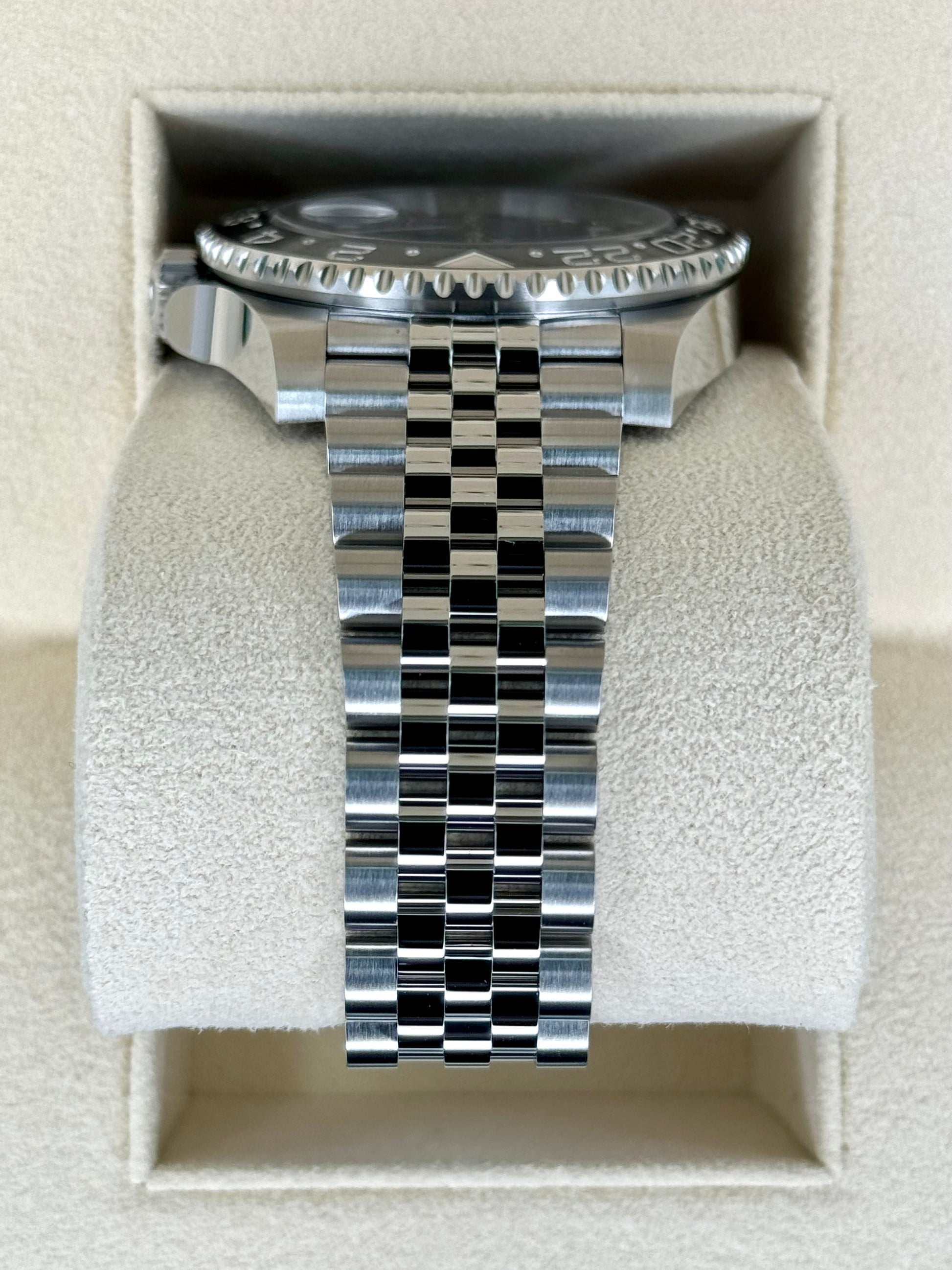 NEW 2024 Rolex GMT-Master II "Bruce Wayne" 40mm 126710GRNR Jubilee - MyWatchLLC