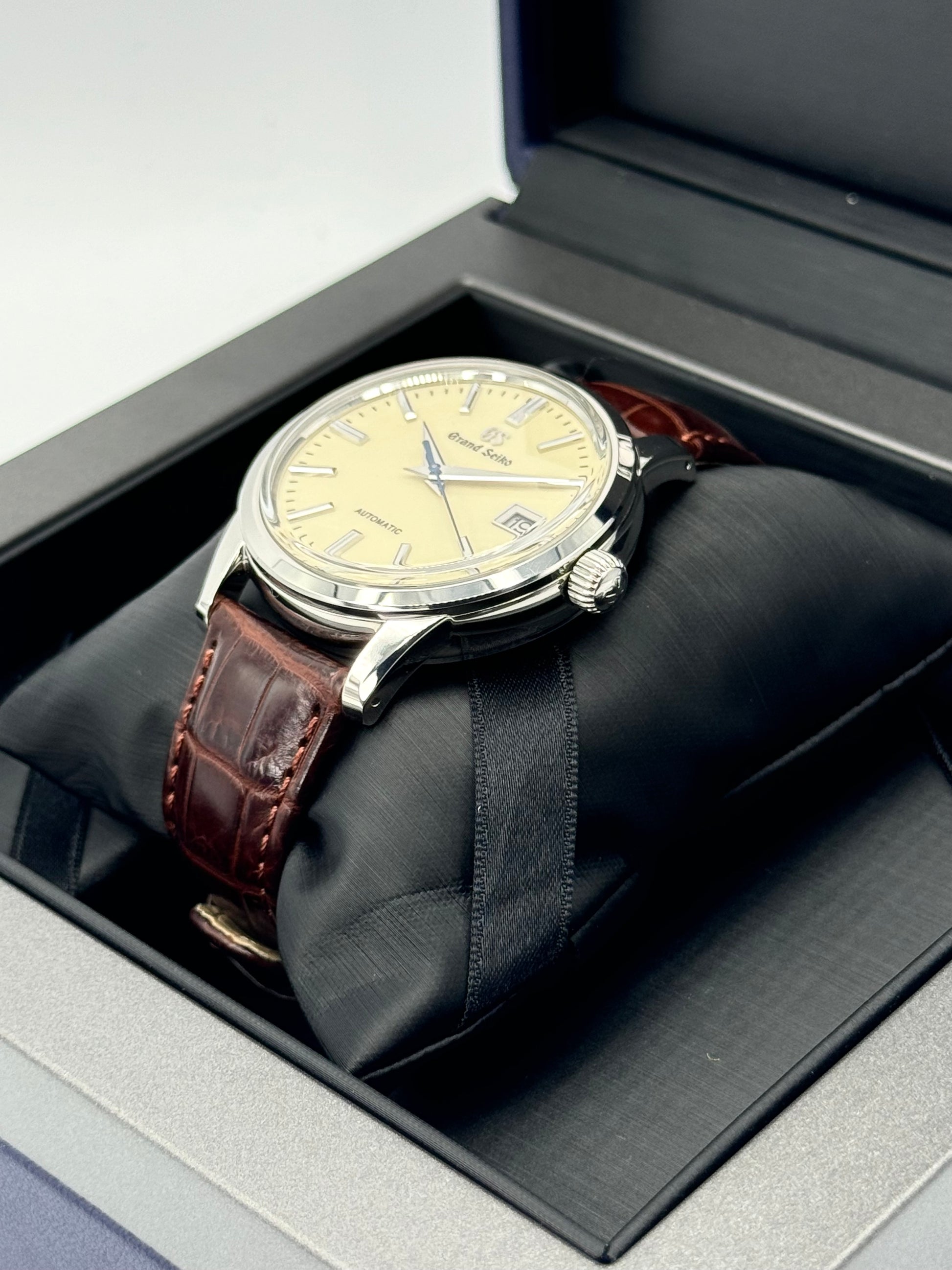 2024 Grand Seiko 39.5mm SBGR261G Elegance Collection Ivory Dial - MyWatchLLC