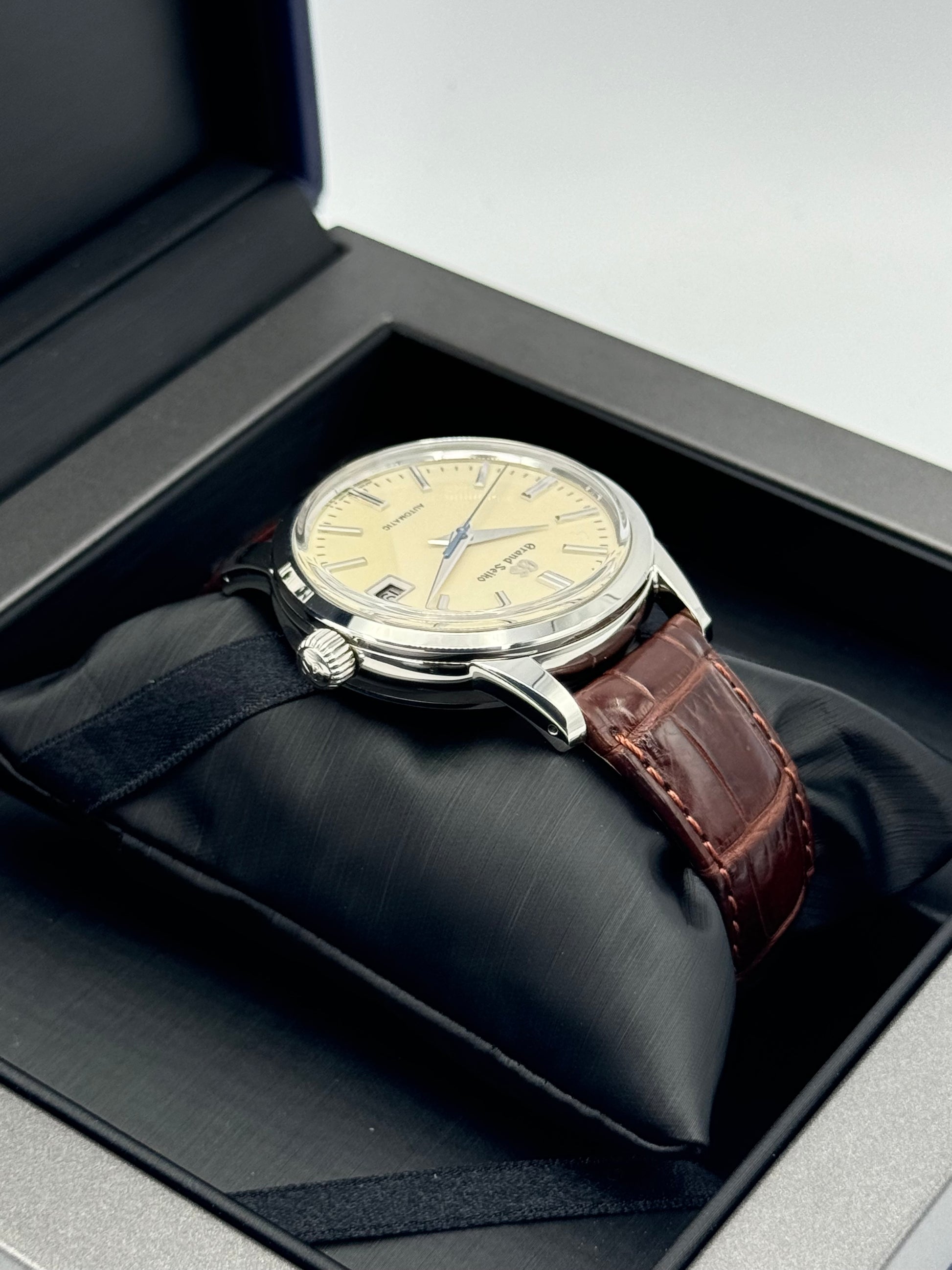 2024 Grand Seiko 39.5mm SBGR261G Elegance Collection Ivory Dial - MyWatchLLC