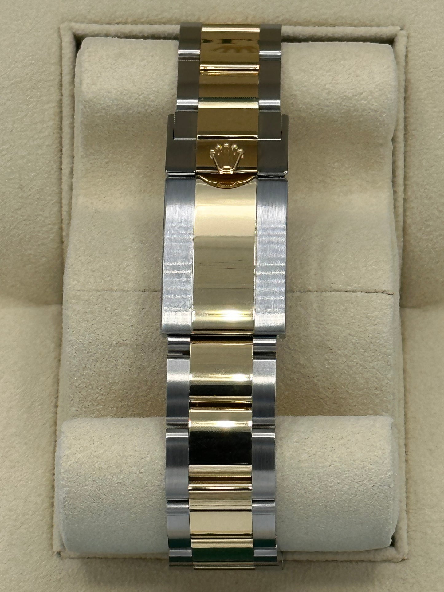 2022 Rolex Daytona 116503 Two-Tone Stainless Steel/Gold Black Dial - MyWatchLLC