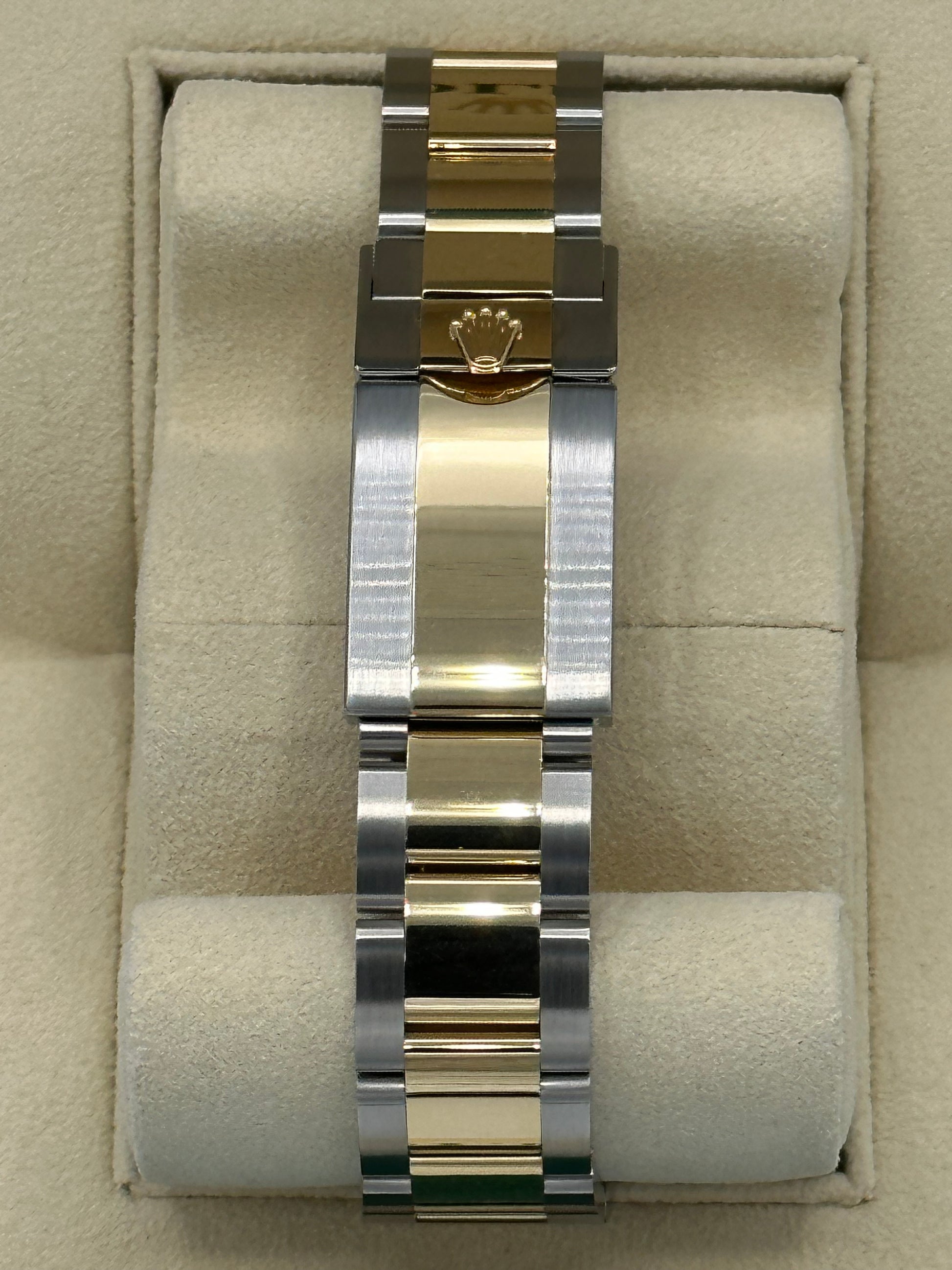 2022 Rolex Daytona 116503 Two-Tone Stainless Steel/Gold Black Dial - MyWatchLLC