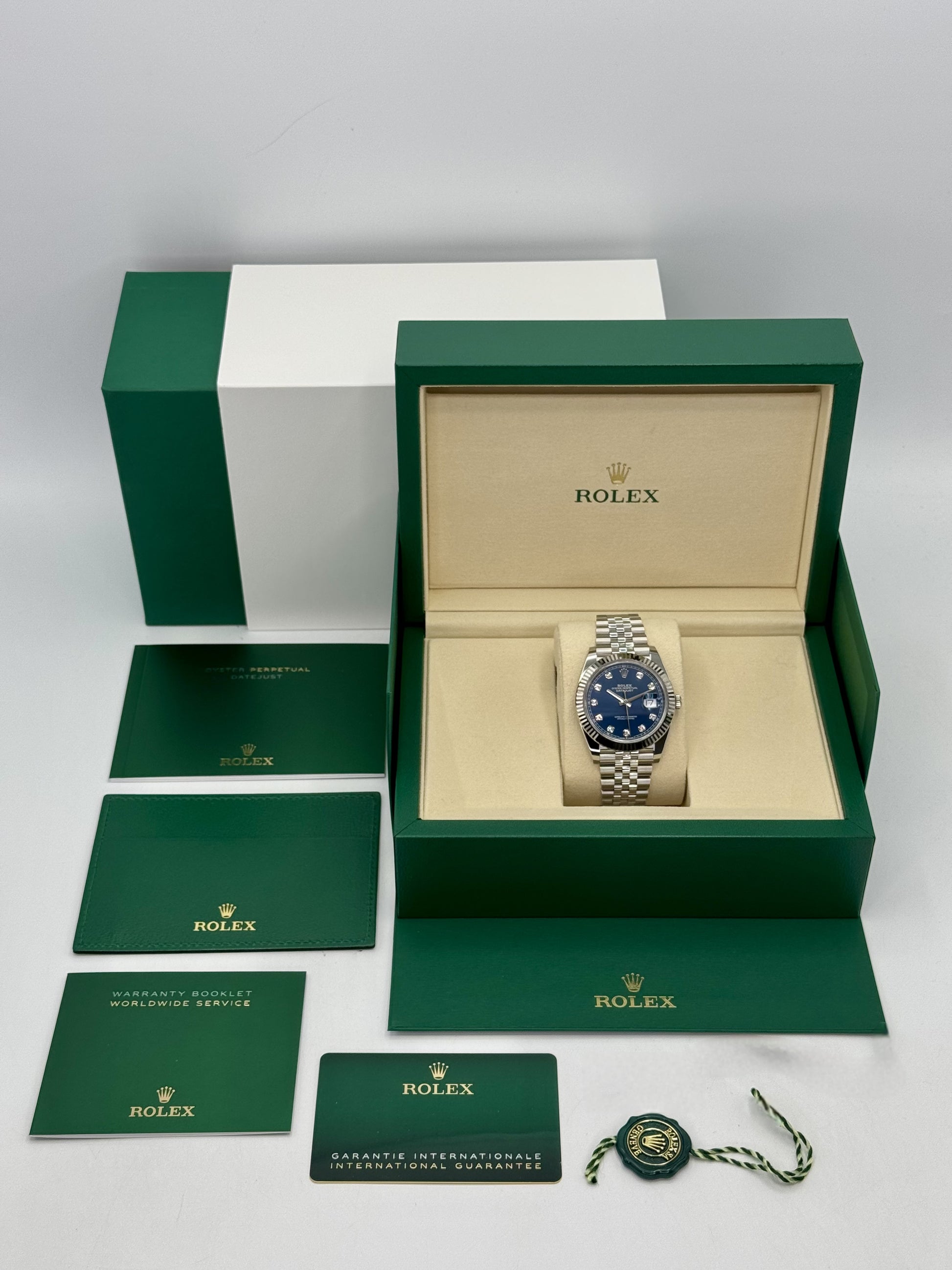 NEW 2025 Rolex Datejust 41mm 126334 Stainless Steel Jubilee Blue Diamond Dial - MyWatchLLC