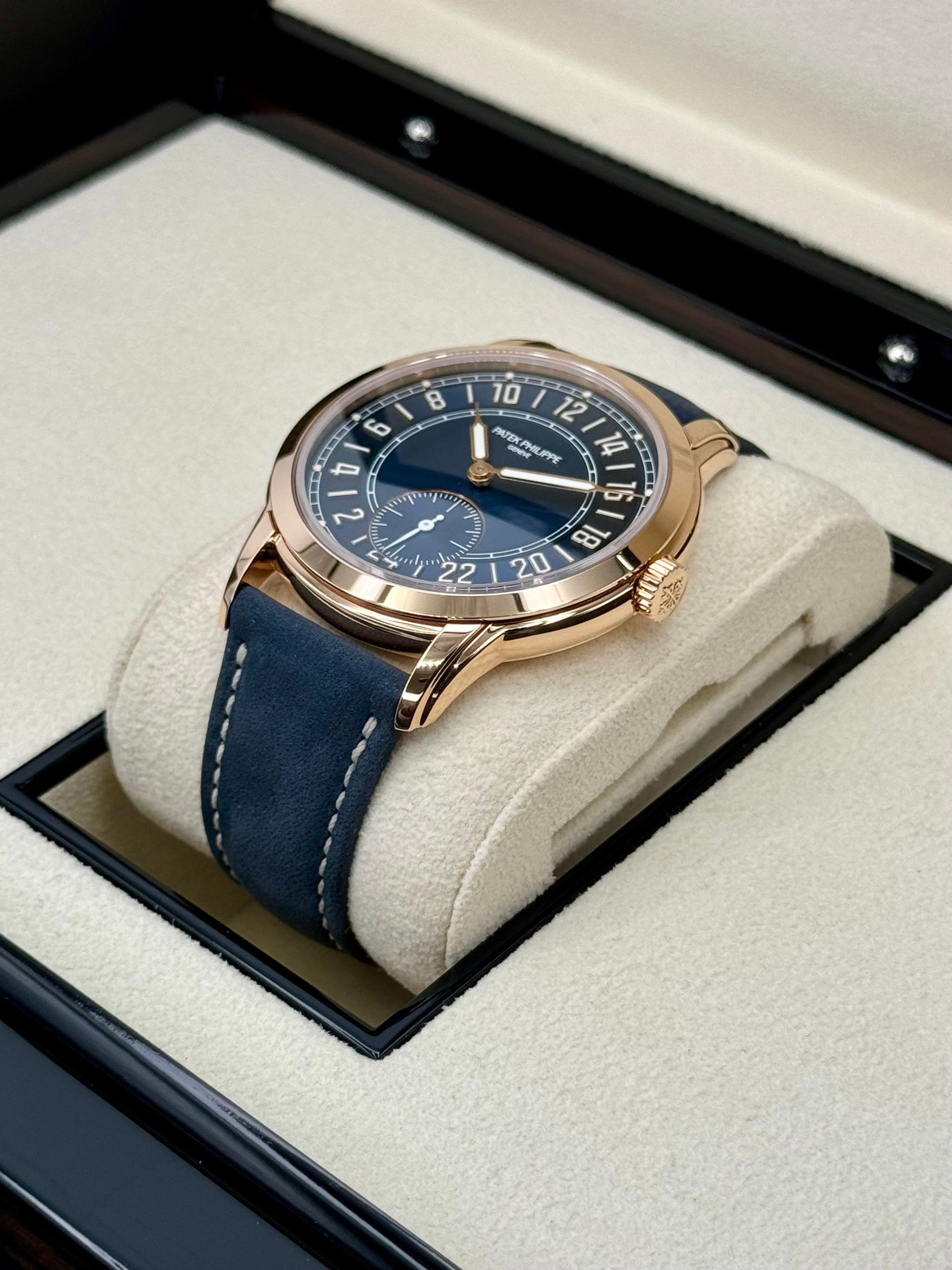 NEW 2024 Patek Philippe 5224R Calatrava Travel Time Rose Gold Blue Dial - MyWatchLLC